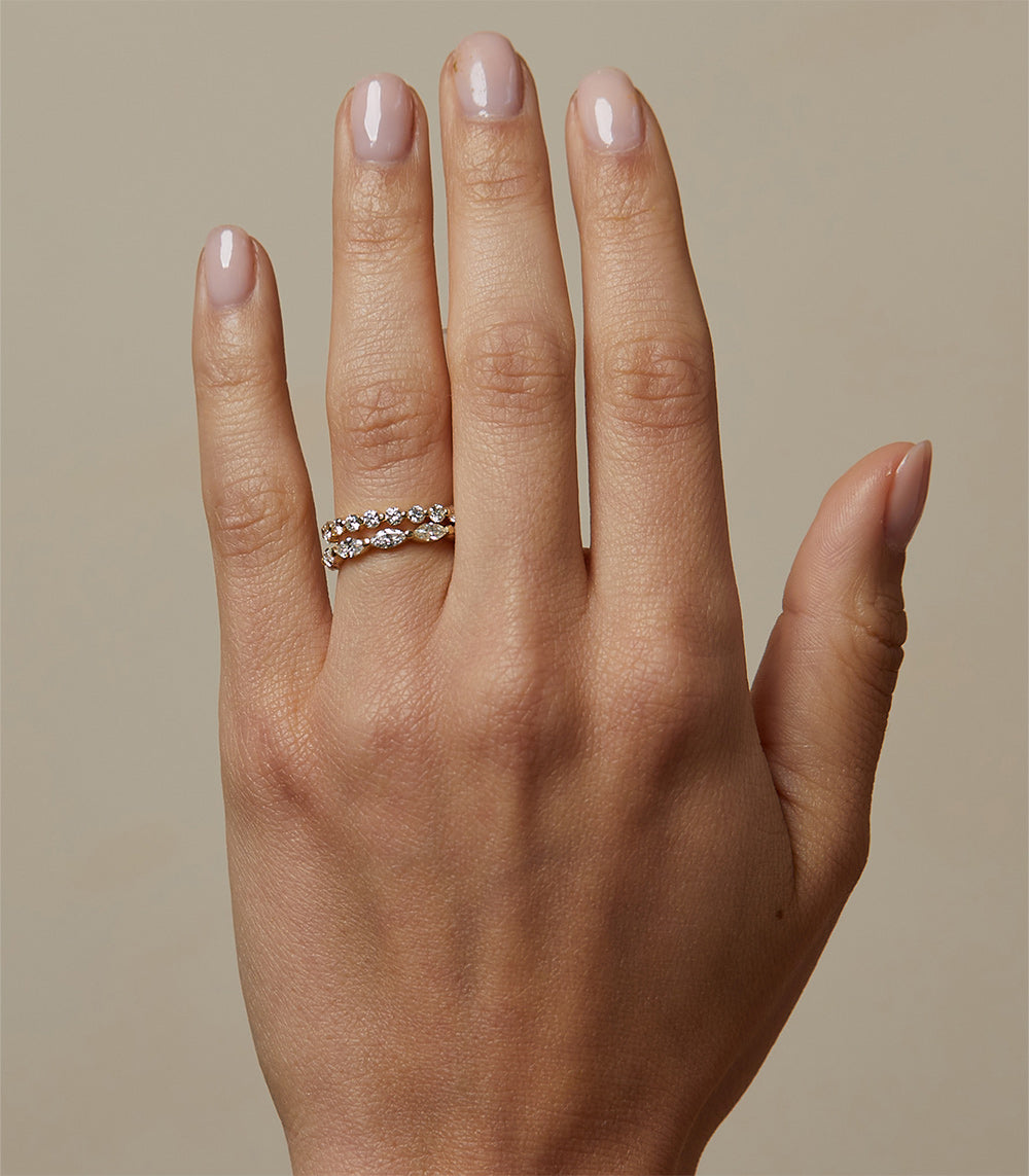 Kissing Diamonds - Elegant Diamond Jewelry for Women | Perfect for Anniversaries, Weddings & Special Occasions