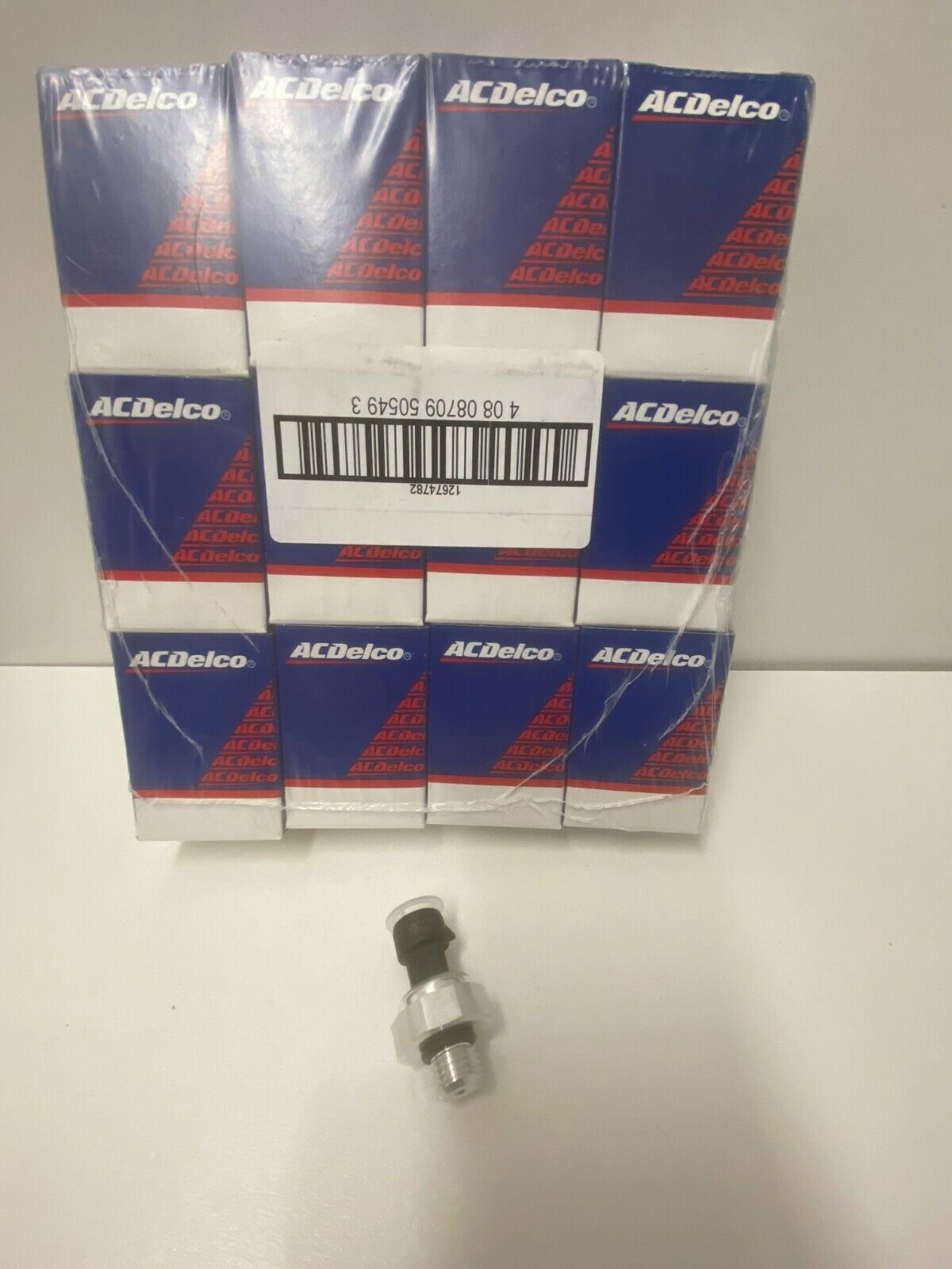 Genuine Holden Commodore VZ VE V6 Oil Pressure Switch - 12 Pack for Engine Maintenance & Repair | Perfect for DIY Mechanics & Auto Shops