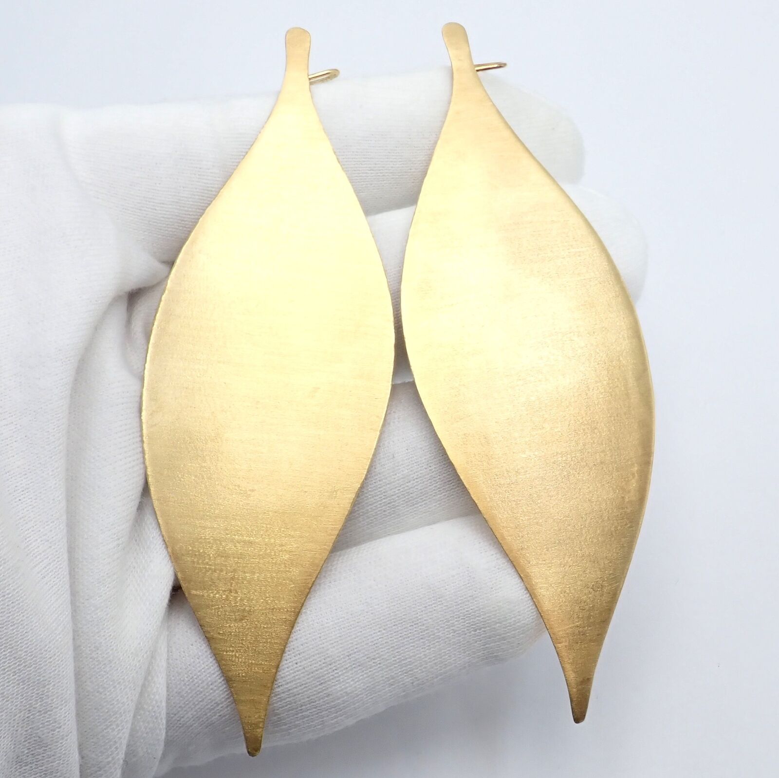 Authentic H. Stern 18k Yellow Gold Large Leaf Dangle Earrings - Luxury Statement Jewelry for Women, Perfect for Weddings, Parties & Special Occasions