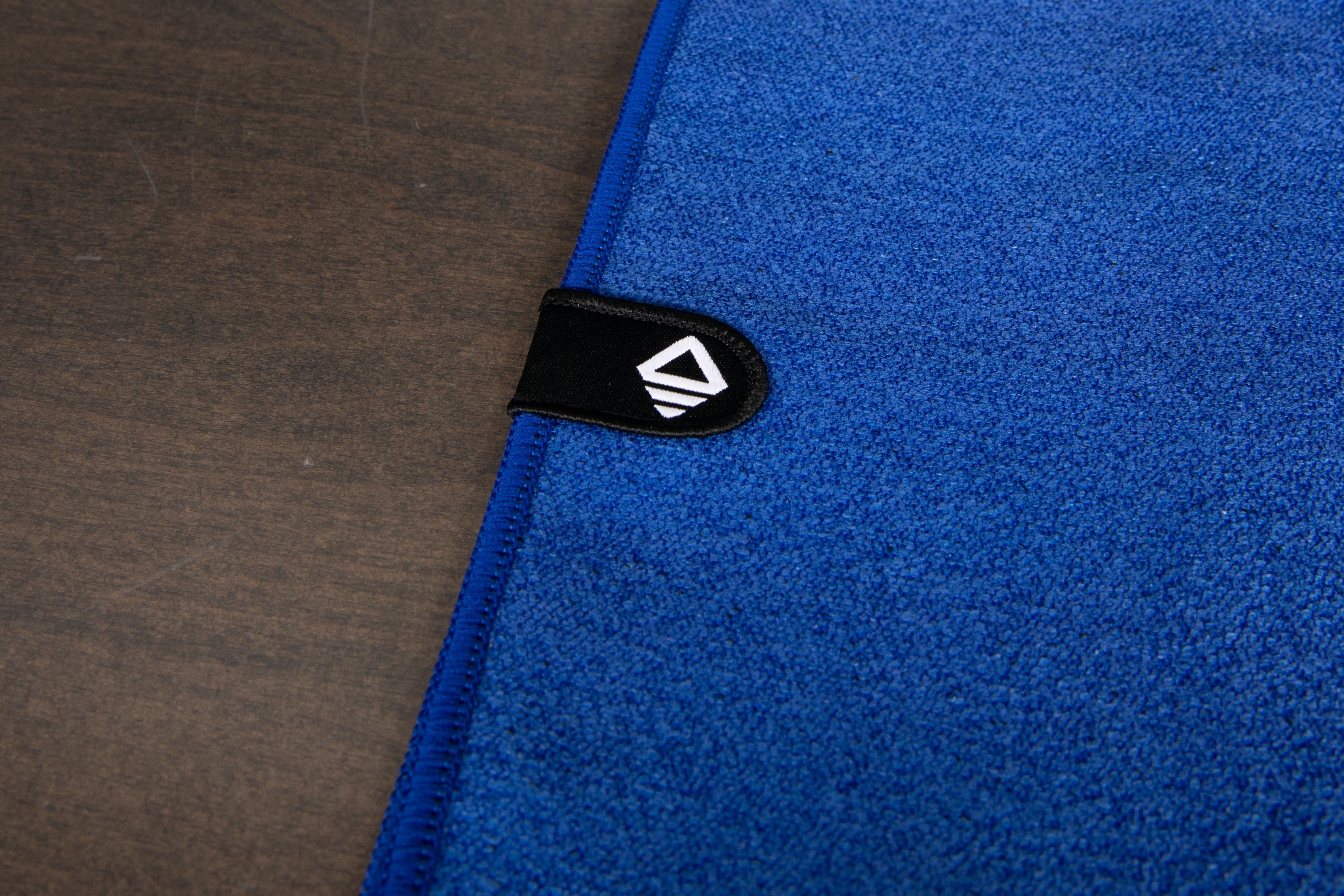Premium Obsessed Garage Gym Towel - Super Absorbent Microfiber Workout Towel for Fitness, Gym & Home Exercise - Perfect for Sweat Absorption & Quick Drying