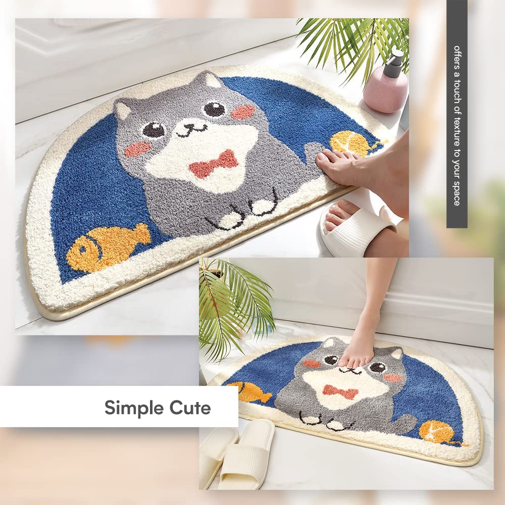 Cute Cat Bathroom Rug 17.5x29.5 Inch - Soft Plush Microfiber Bath Mat for Kids & Adults, Absorbent Non-Slip Shower Rug, Easy Care Entryway Doormat for Bathroom, Bedroom, Nursery - Perfect Gift for Animal Lovers