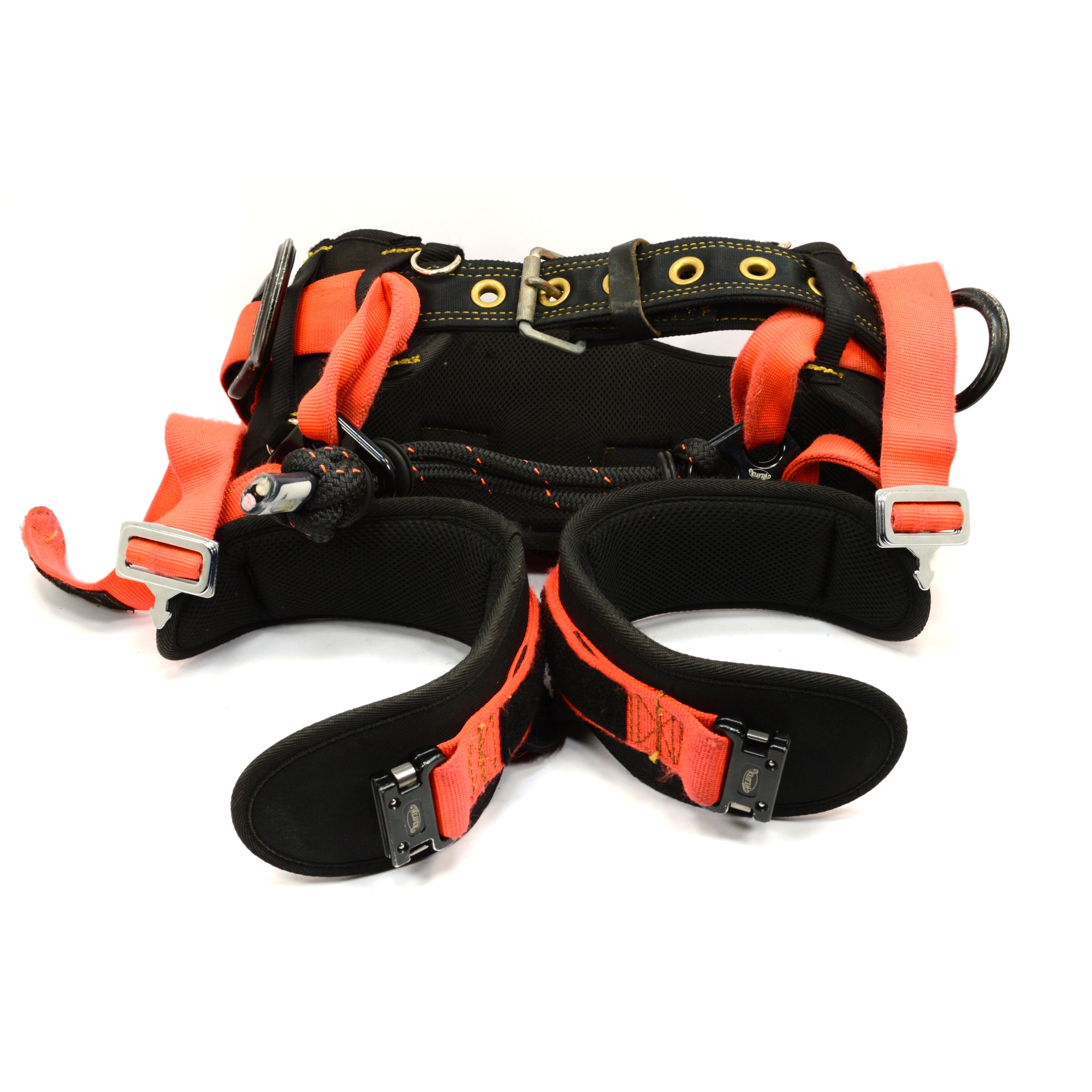 Premium Used WEAVER ARBORIST Leather Tree Climbing Saddle - Size Medium (Model 1095) | Professional Arborist Gear for Tree Climbing & Work Positioning