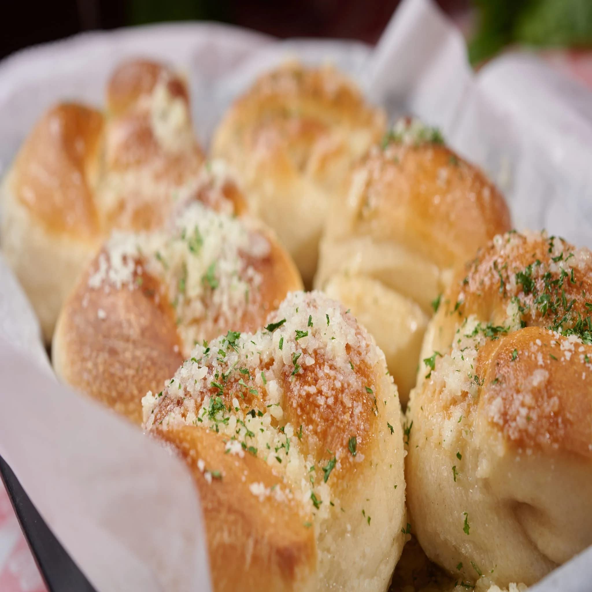 Maui Butter Dinner Rolls Mix - Makes 12 Soft & Fluffy Homemade Rolls | Perfect for Holidays, Family Dinners & Special Occasions
