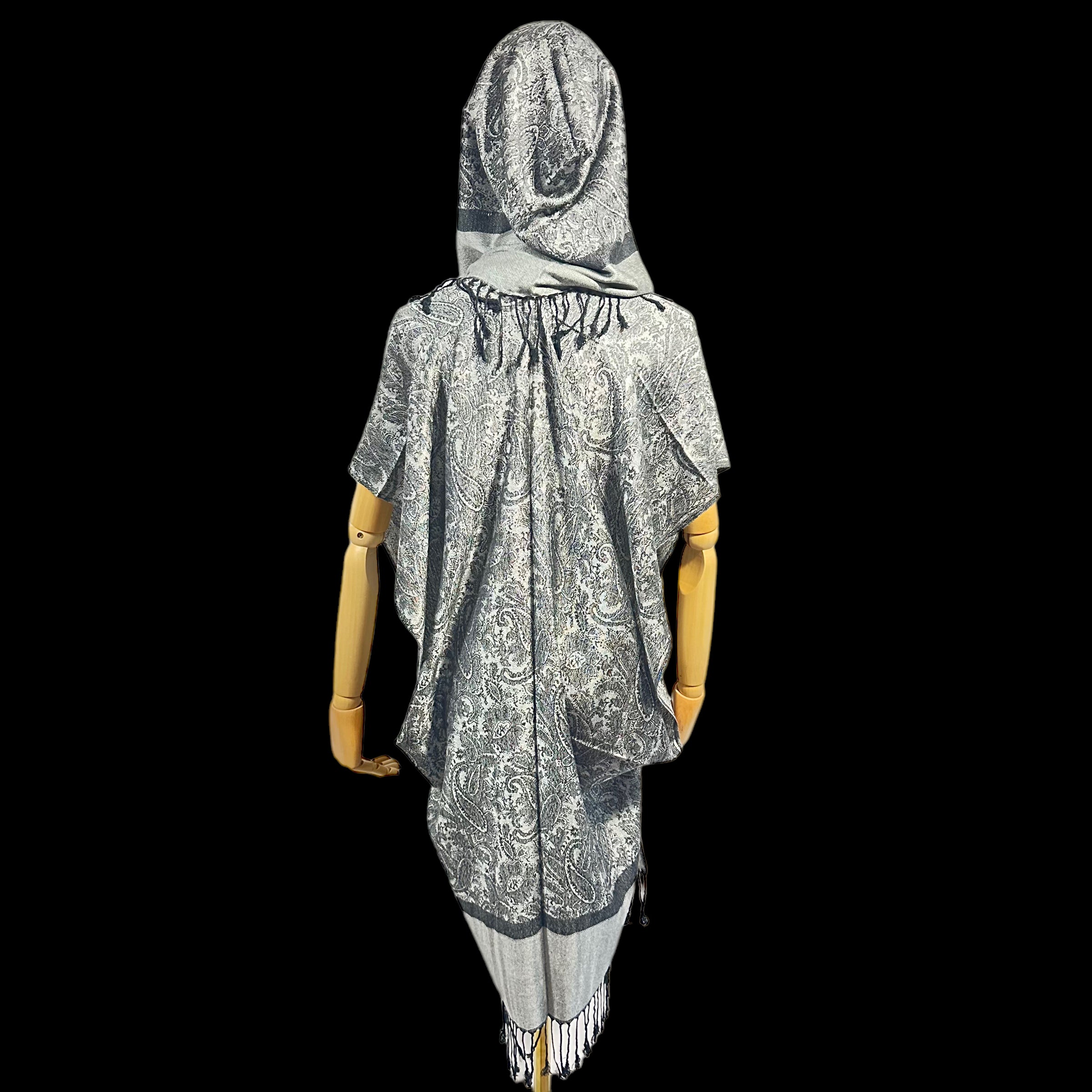 PASH KIMONO Robe - Black & White Japanese Style Kimono for Women | Perfect for Spa, Yoga, Lounging & Special Occasions