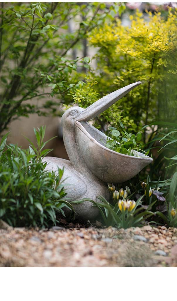 Garden Pelican Statue Sculpture - 17 Inch Resin Bird Animal Art Craft for Outdoor & Indoor Decoration | Perfect for Patio, Lawn, Poolside & Garden Decor