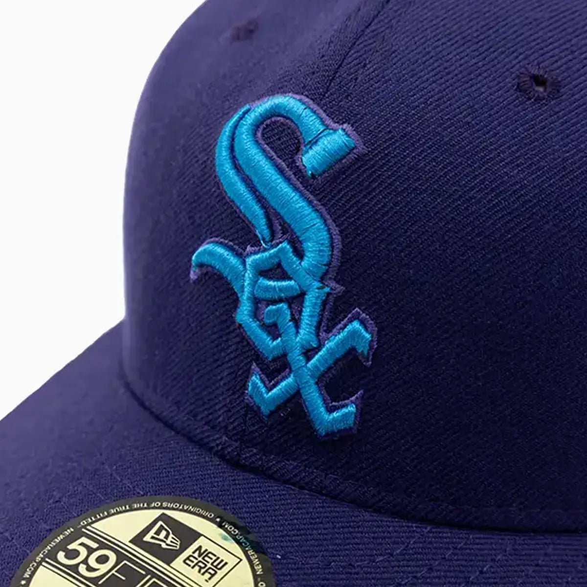 Chicago White Sox MLB 59FIFTY Fitted Hat - Official New Era Baseball Cap for Men & Women - Perfect for Games, Collecting & Streetwear Fashion