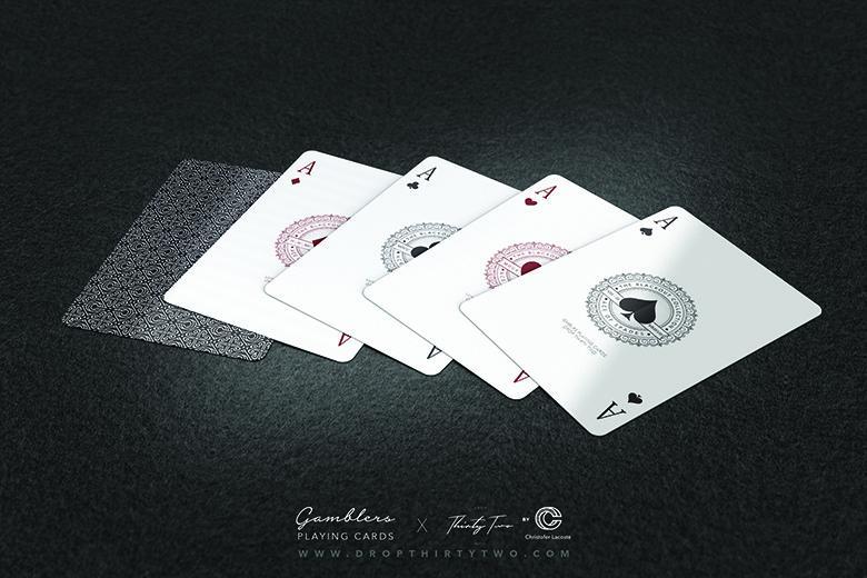 Premium Gambler's Playing Cards - Borderless Black Deck for Poker, Magic Tricks & Casino Night Entertainment | Ideal for Cardistry, Poker Games & Professional Magic Performances