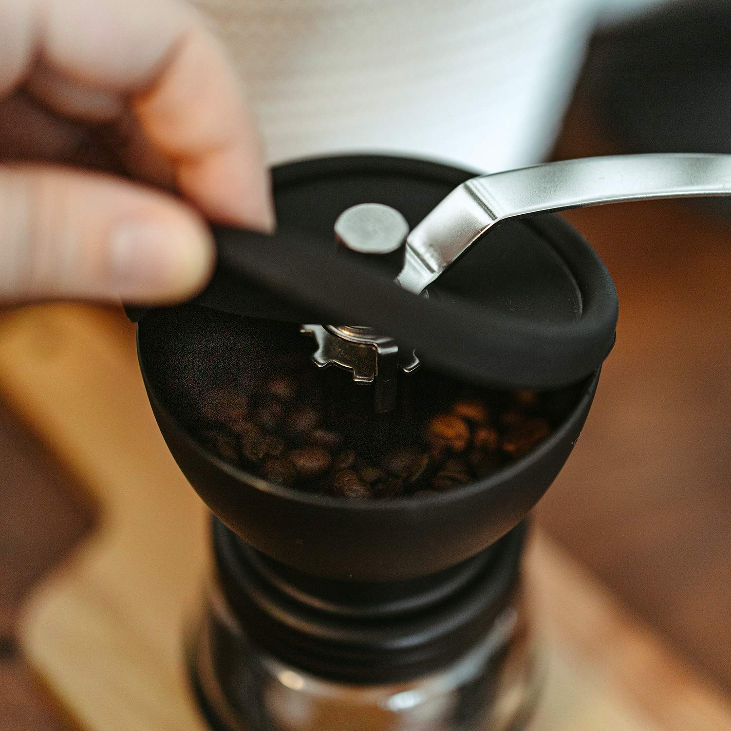 GROSCHE Bremen Manual Coffee Grinder - Premium Stainless Steel Burr Hand Grinder for Espresso, French Press & Pour Over - Portable Coffee Bean Grinder for Home, Camping & Travel