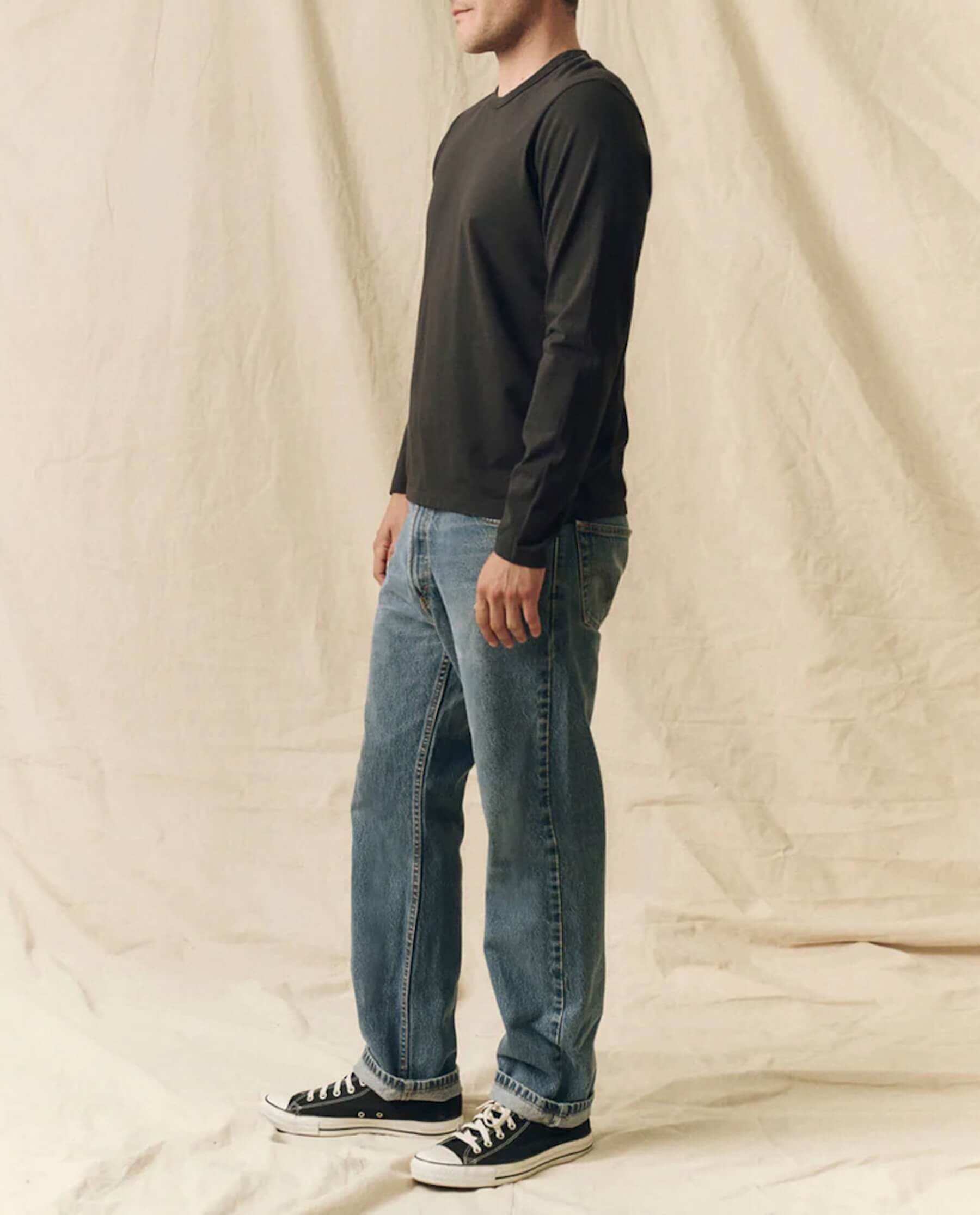 Men's Slim Fit Pure Knit Long Sleeve Crewneck Sweater - Solid Almost Black Color - Perfect for Office Wear & Casual Outfits