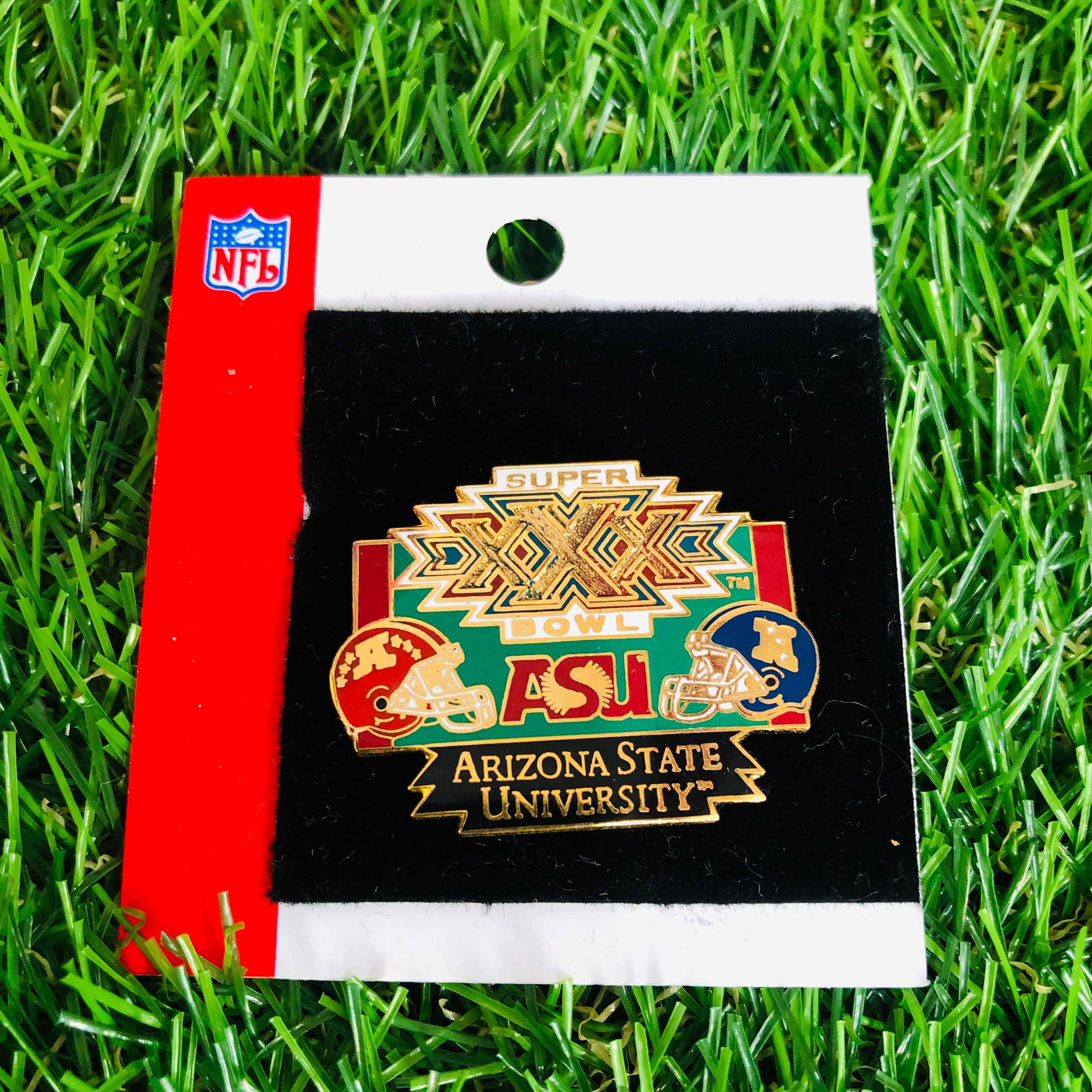 Dallas Cowboys Super Bowl XXX Commemorative Pin - Limited Edition Collectible Football Fan Gift for Sports Enthusiasts | Perfect for Display, Memorabilia Collections, and Cowboys Fan Gifts