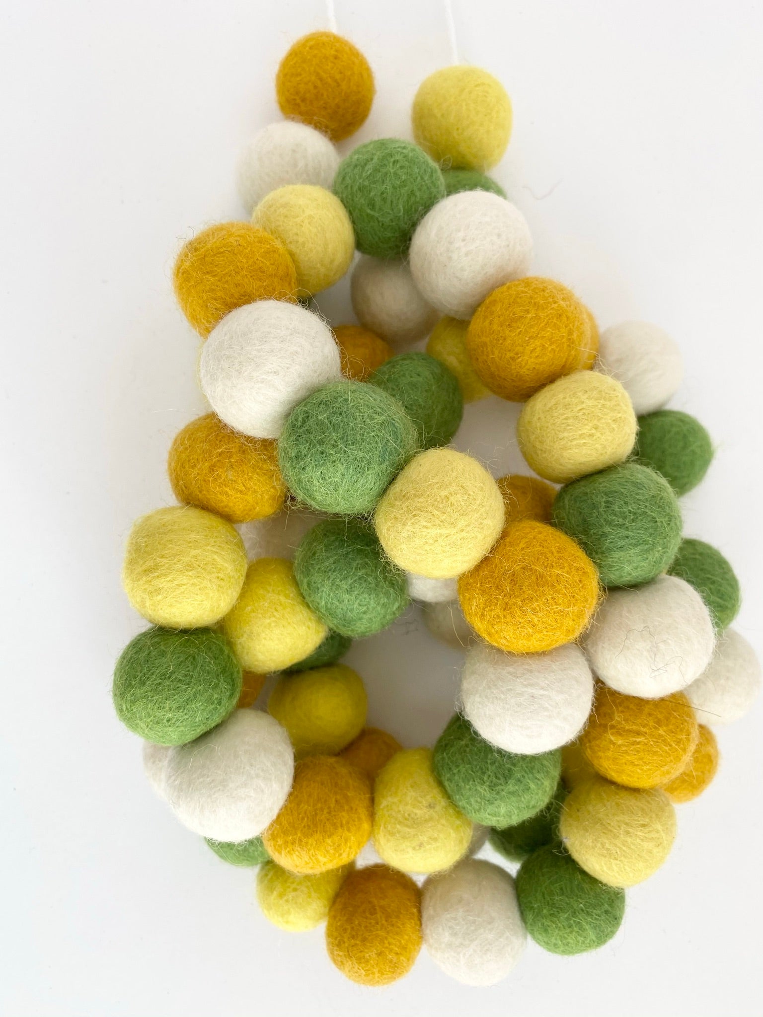Dandelion Felt Ball Garland - Handmade Decorative String for Nursery, Baby Shower, Wedding & Home Decor - Eco-Friendly Wool Felt Balls on Natural Cotton String - Perfect for Wall Decor, Party Backdrop & Boho Room Aesthetic
