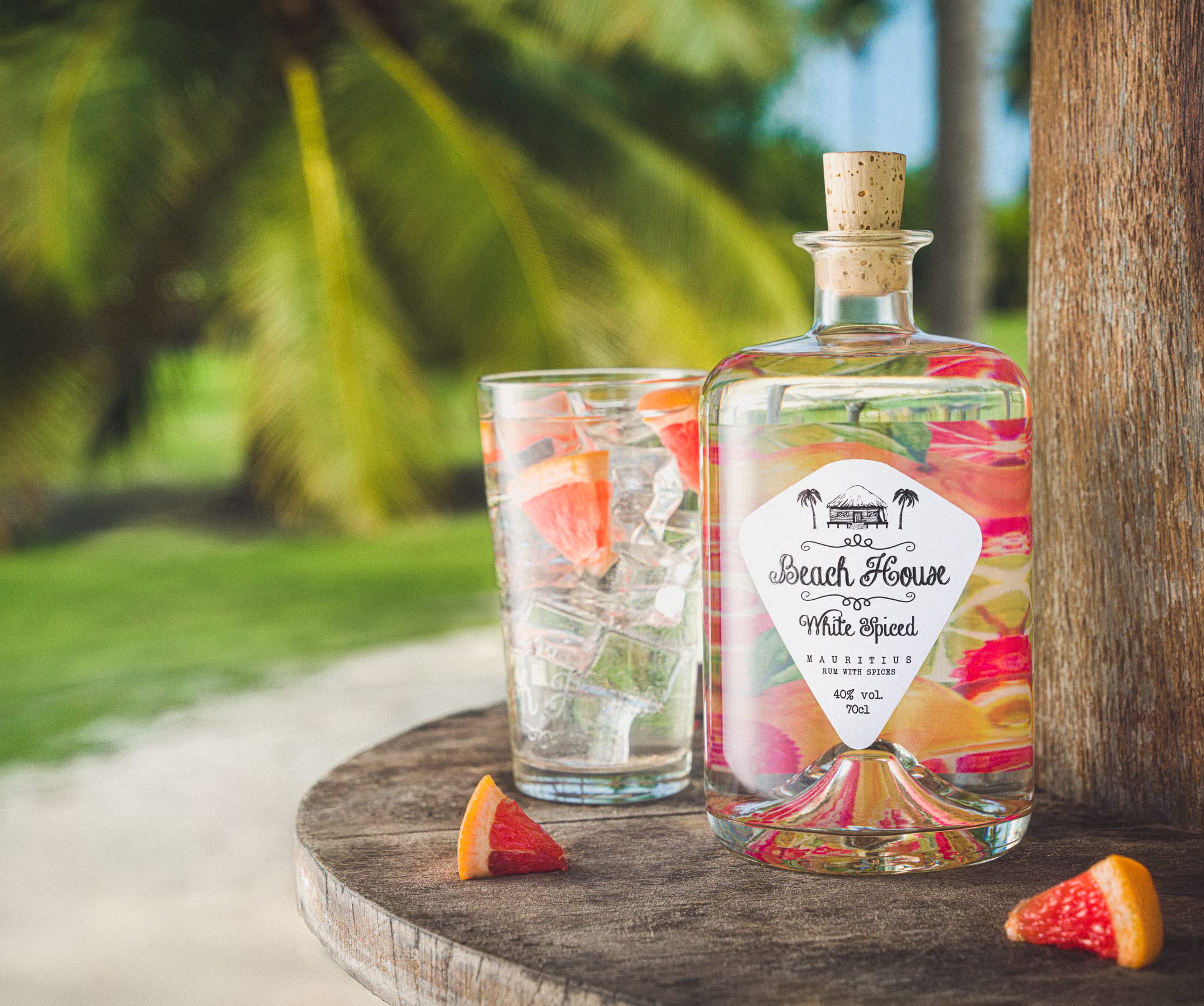 Beach House White Spiced 40° Rum - Perfect for Cocktails & Beach Parties