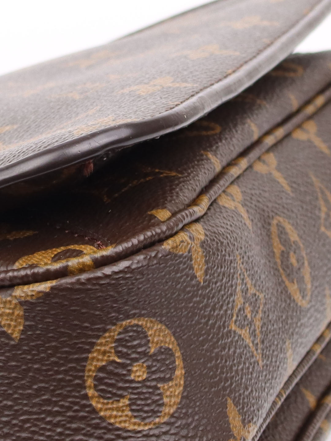 Louis Vuitton Monogram Pochette Metis Crossbody Bag - Luxury Designer Handbag for Women, Perfect for Work, Travel & Everyday Use