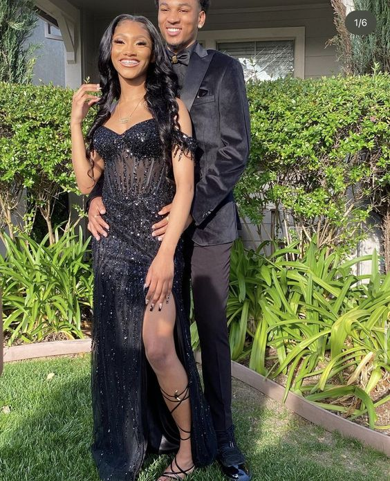 Elegant Off-The-Shoulder Black Long Prom Dress with High Slit & Sequin Details - Formal Evening Gown for Homecoming, Wedding, Party (Style J4949)