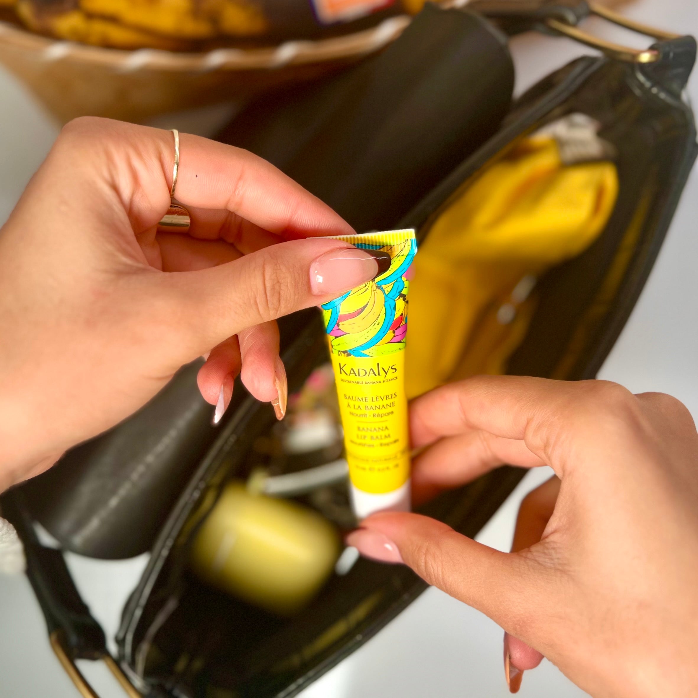Organic Banana Lip Balm Tube - Natural Moisturizing & Nourishing Lip Care for Dry, Chapped Lips - Perfect for Daily Hydration, Winter Protection & On-the-Go Use