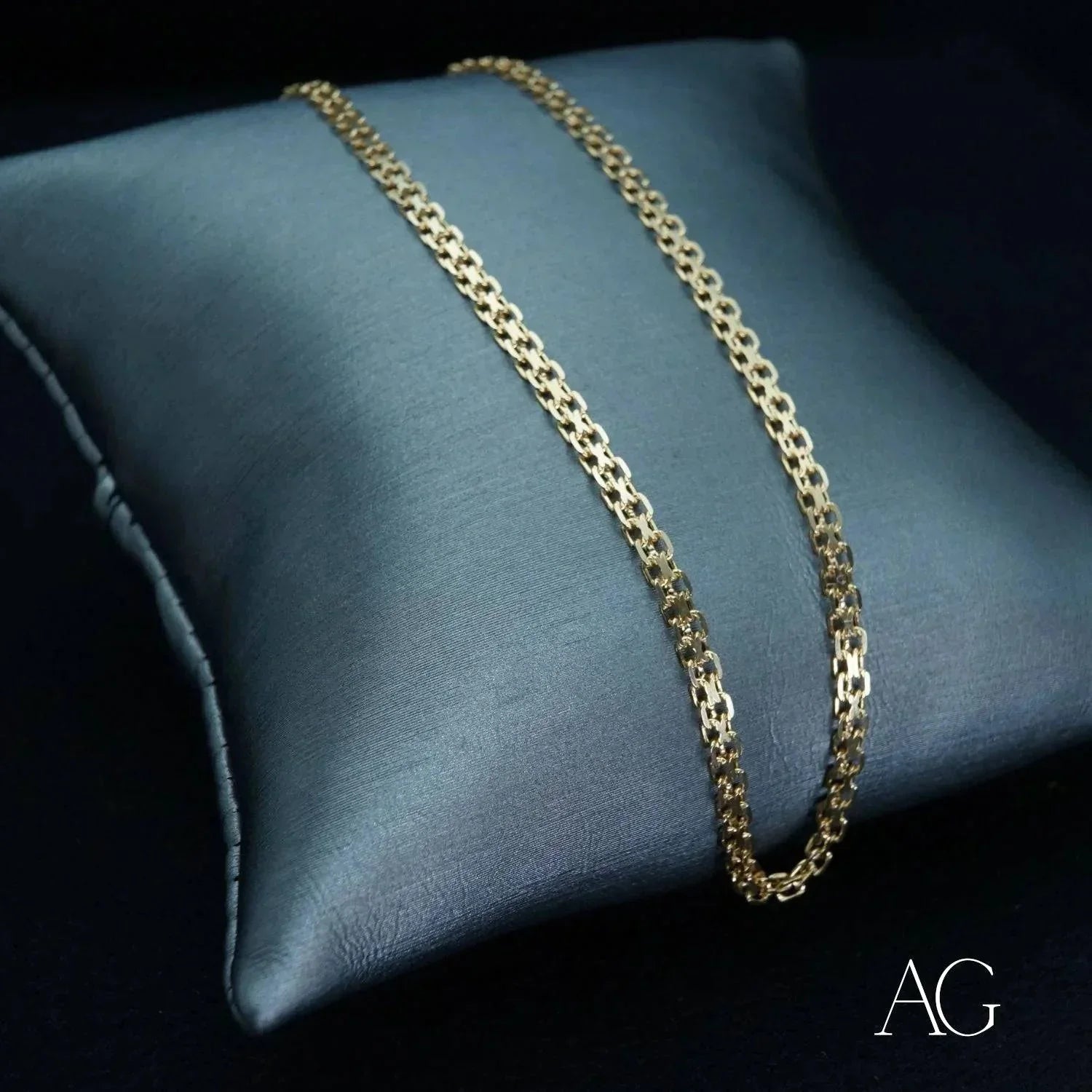 18K Gold Anklet for Women - Bold & Modern Elegance - Perfect for Beach, Party & Everyday Wear