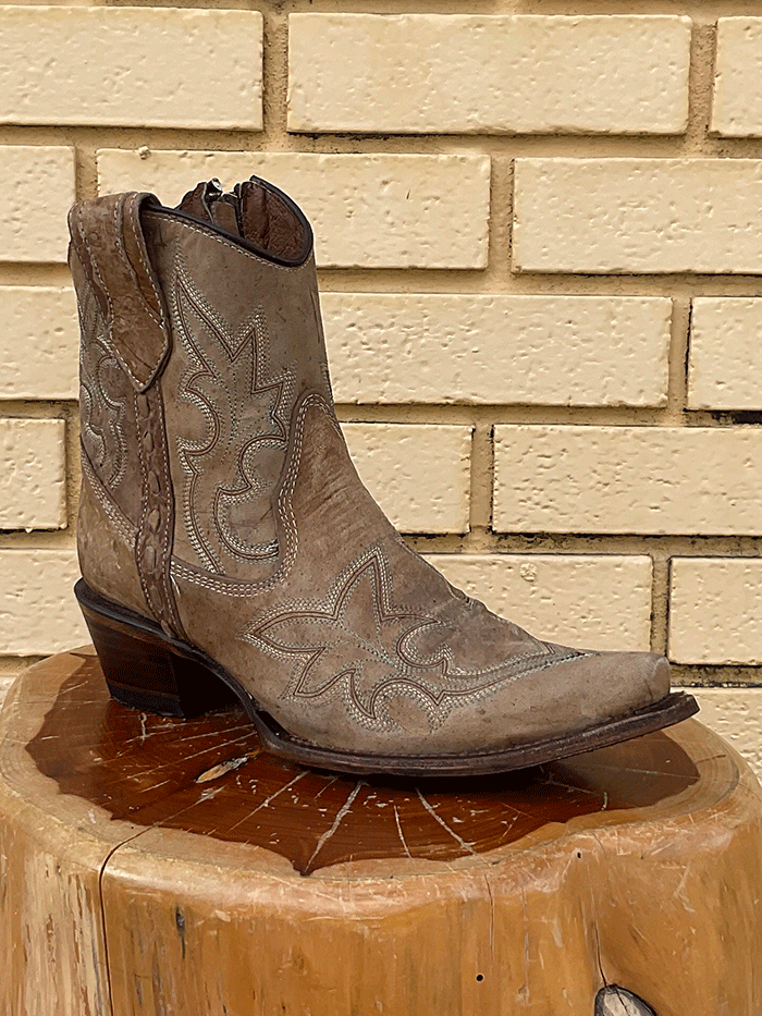 Circle G L5915 Women's Fashion Embroidery & Zipper Ankle Boots - Stylish Casual Winter Boots for Everyday Wear, Outdoor Walking & Date Nights