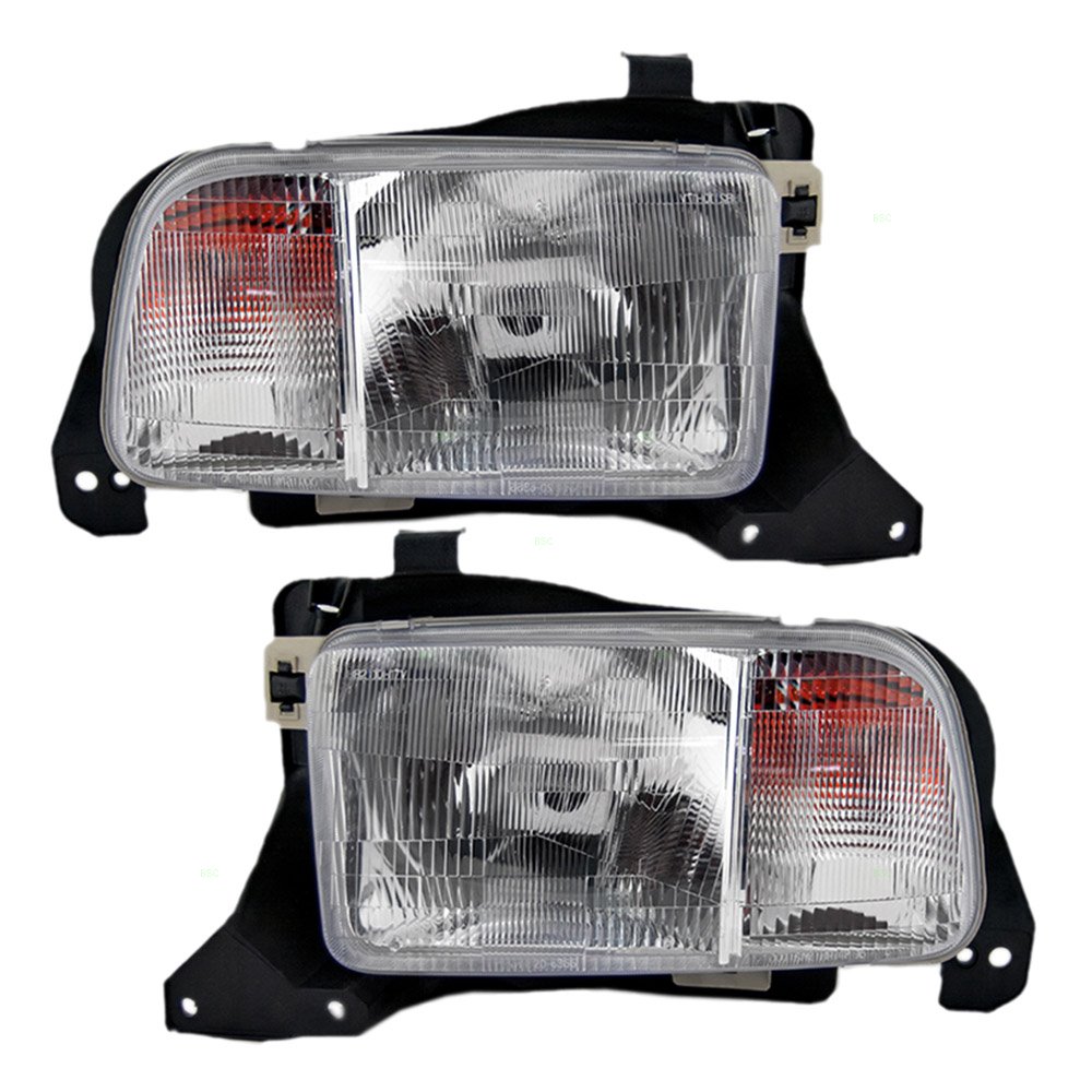 Replacement Headlight Assembly Set for 1999-2004 Chevy Tracker - Driver & Passenger Side (Part #91174687 & 91174685) | Durable OEM-Style Headlights for Improved Night Visibility & Off-Road Driving