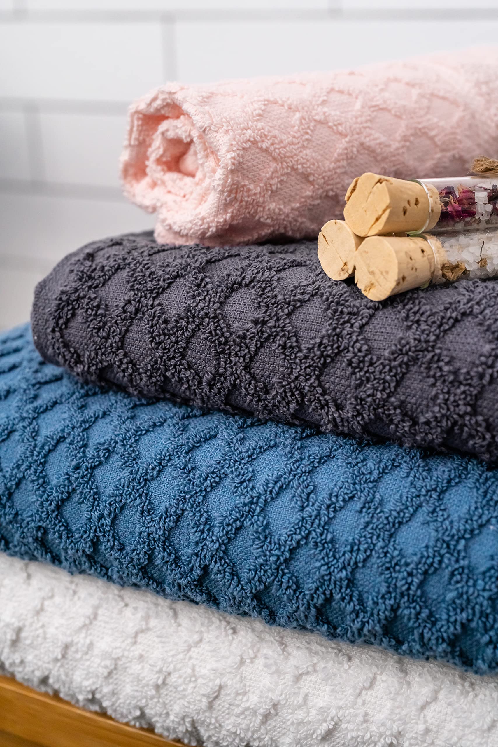 Simpli-Magic 79454 6-Piece Diamond Bath Towel Set - 2 Bath Towels, 2 Hand Towels, 2 Washcloths - Ultra Soft & Absorbent - Perfect for Spa, Bathroom & Guest Use - Blue