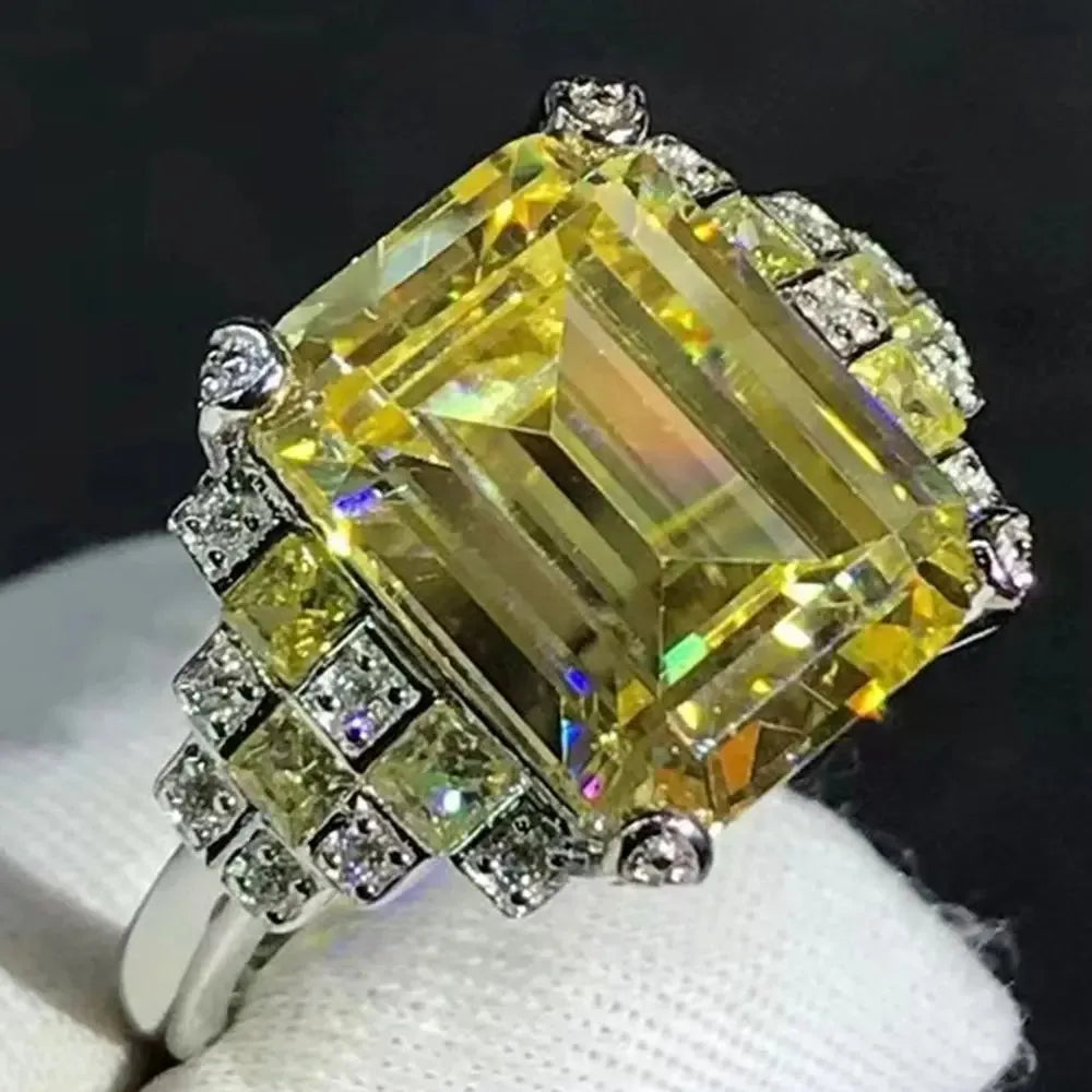 925 Sterling Silver Emerald Cut 5CT Vivid Yellow Moissanite Ring for Women - Synthetic Diamond Alternative, Elegant Jewelry Gift for Anniversary, Engagement & Special Occasions