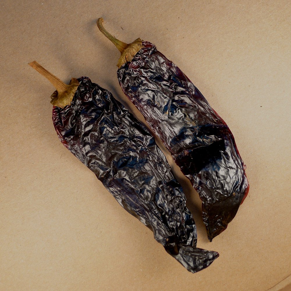 Anaheim Chili Peppers - 10 lbs Bulk | Fresh & Mild Peppers for Cooking, Salsas, and Grilling | Perfect for Restaurants & Home Chefs