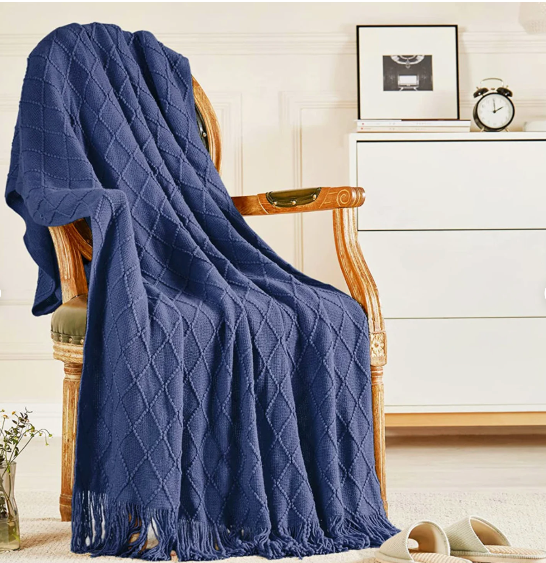 Cozy Hygge Gift Box for Men - Soft Fleece Blanket, Socks & Candles - Perfect for Relaxation, Self-Care & Winter Comfort