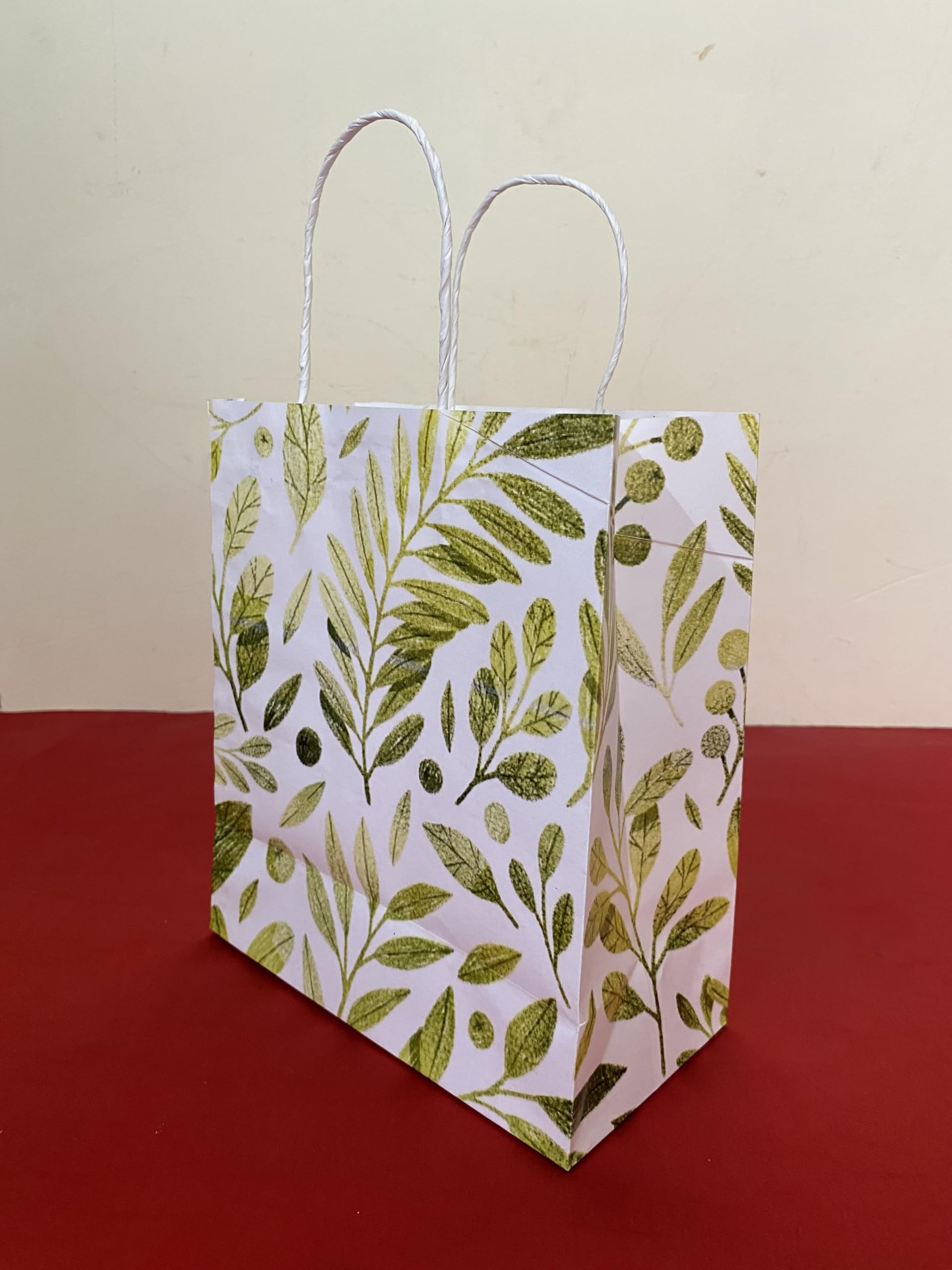 SPP Floral Gift Bags - Pack of 10 | Elegant Gift Wrapping for Birthdays, Weddings & Special Occasions