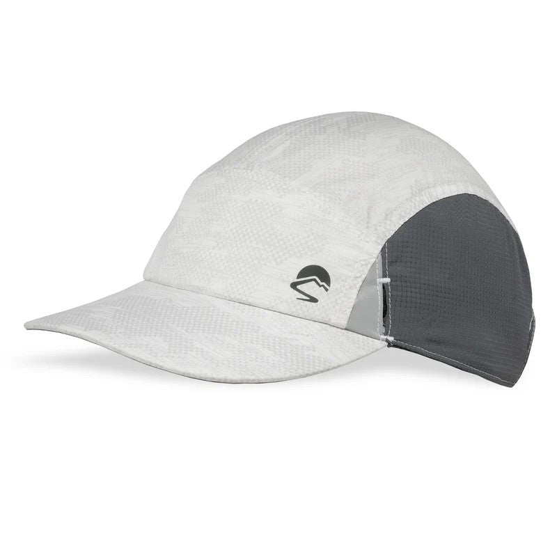 Sunday Afternoons VaporLite Stride Cap - Lightweight UPF 50+ Sun Hat for Men & Women - Perfect for Hiking, Running, and Outdoor Activities