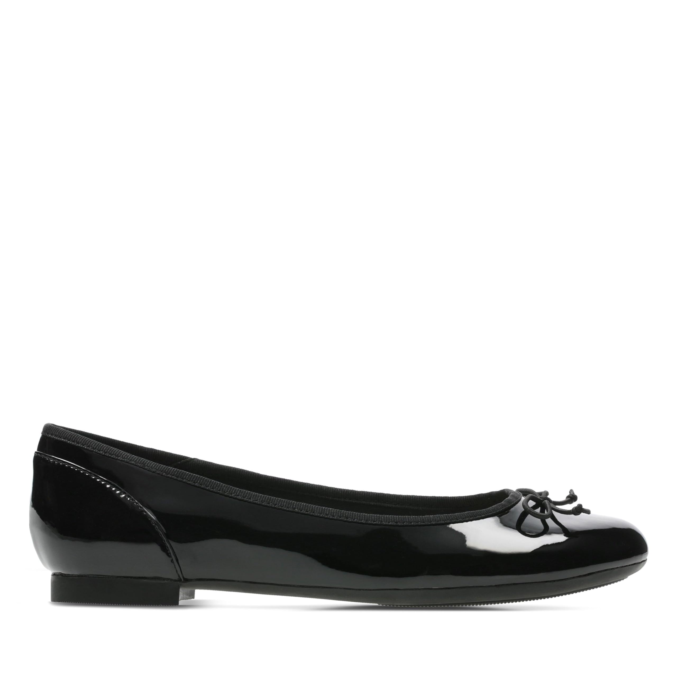 Clarks Women's Comfortable Ballet Flats - Lightweight Slip-On Shoes for Work, Office & Casual Wear | Breathable & Cushioned for All-Day Comfort