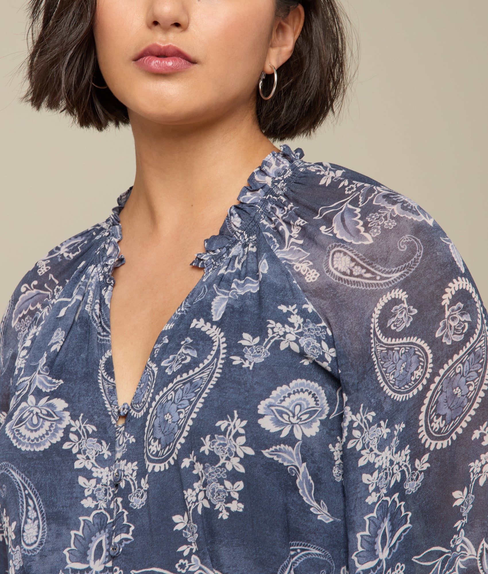 Elegant Iris Floral Print Dress in Blue Multi - Perfect for Spring Weddings, Garden Parties & Casual Outings
