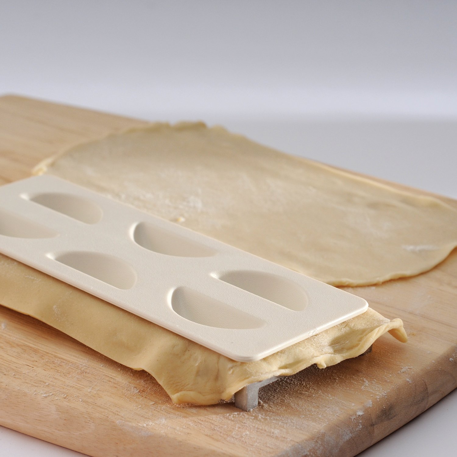Norpro Pierogi Maker with Plastic Press - 7 oz Dough Press for Homemade Dumplings, Perfect for Polish, Ukrainian & Russian Cuisine - Great for Family Cooking & Holiday Meals