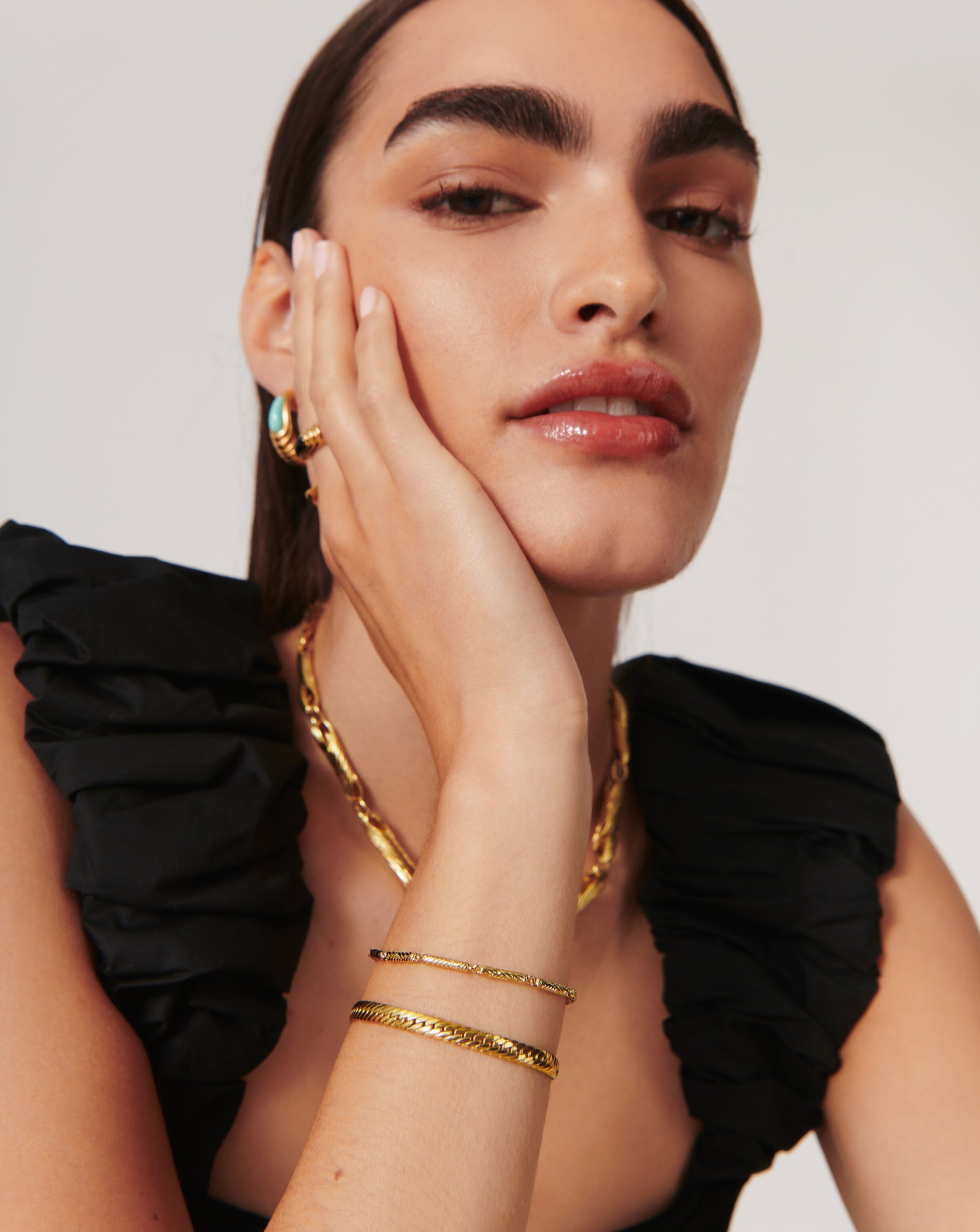 Wavy Ridge Chain Bracelet for Women - Trendy Gold & Silver Layered Bracelet for Everyday Wear | Perfect for Casual, Office & Party Outfits