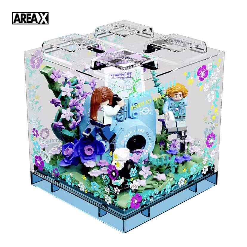 Area X BOX Born to Love - Premium Gift Box for Special Occasions, Birthdays, Anniversaries & Romantic Surprises