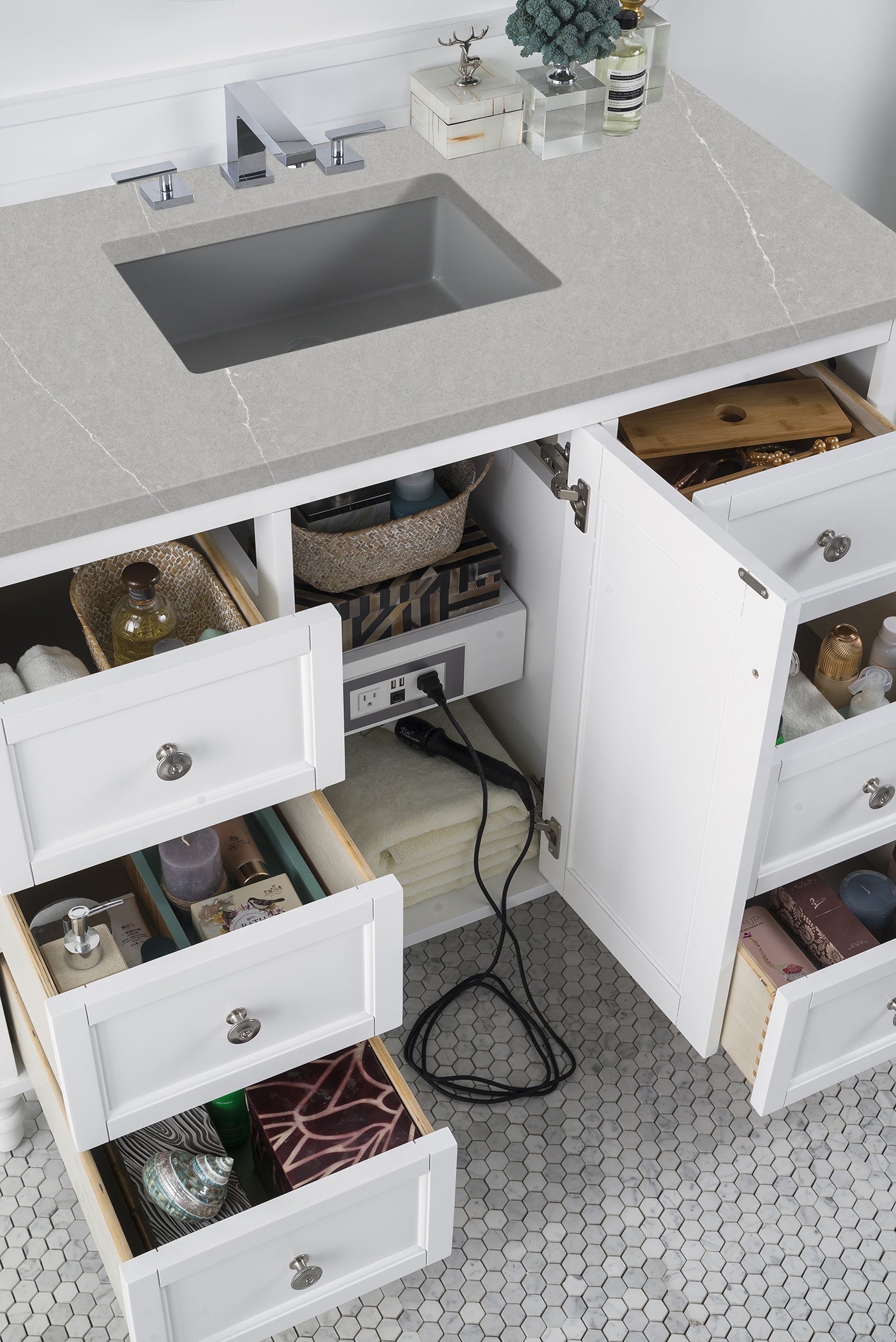 Copper Cove Encore 48 Inch Single Bathroom Vanity Set with 3CM Eternal Serena Quartz Top in Bright White - Perfect for Modern Master Bathrooms & Powder Rooms
