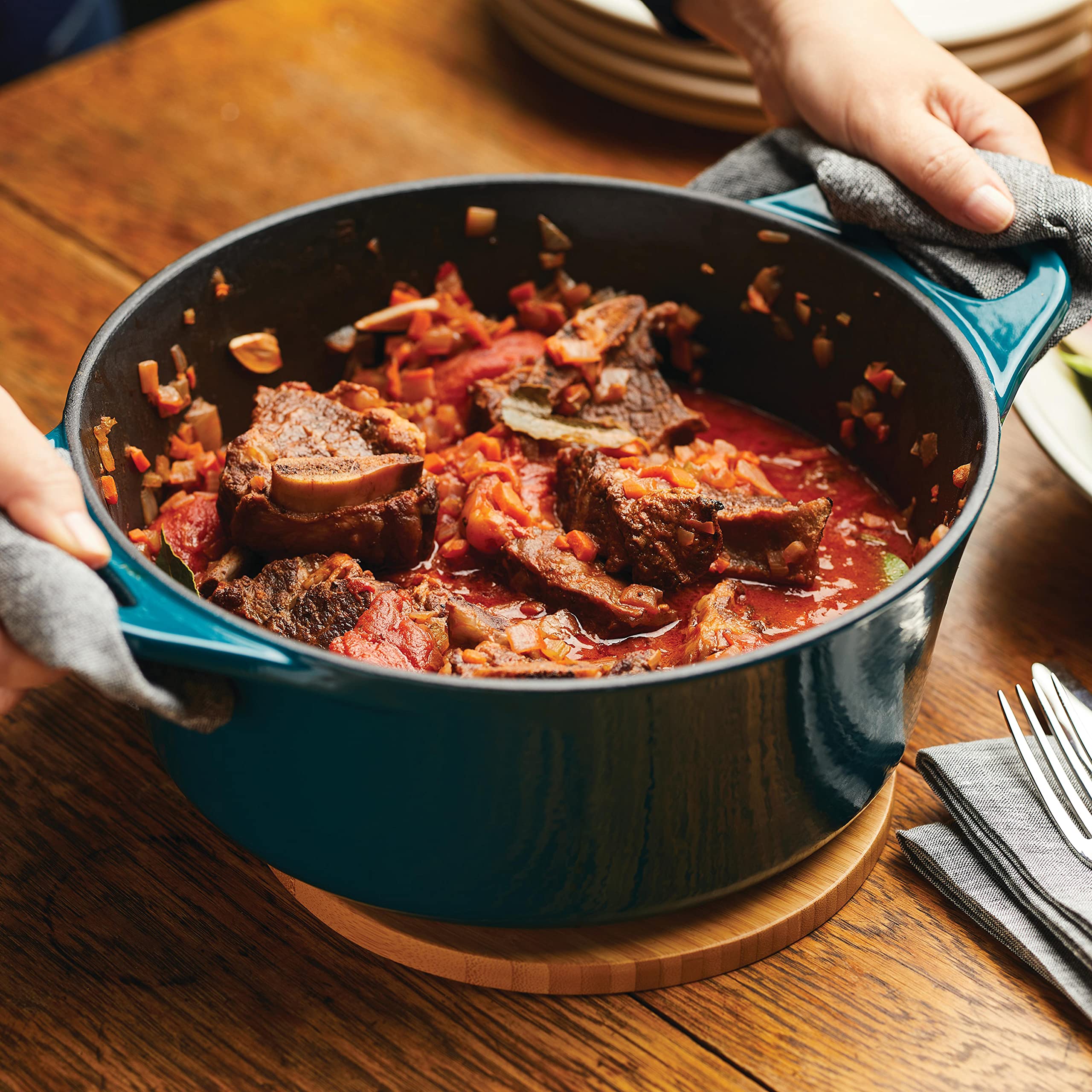 Rachael Ray Enameled Cast Iron Dutch Oven with Lid - 5 Quart, Teal Blue - Perfect for Soups, Stews, Braising & Baking - Stovetop to Oven Safe