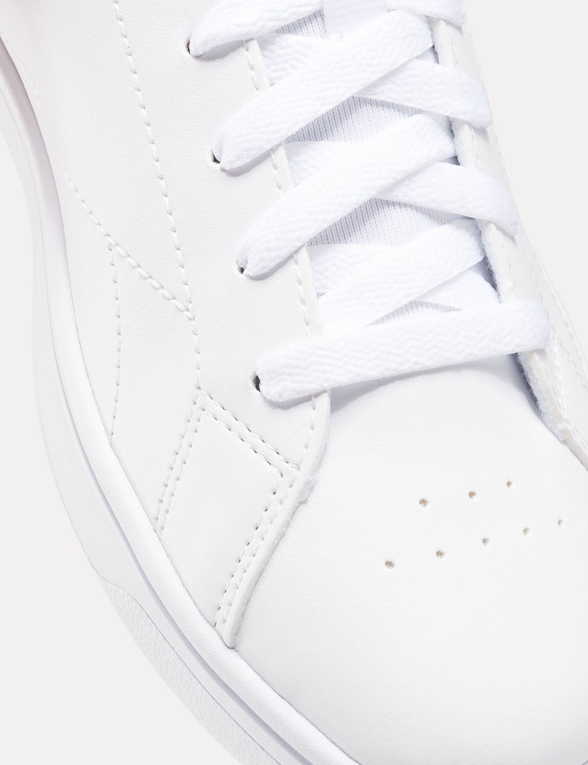 White & Rose Gold Court Clean Sneakers - Stylish Women's Tennis Shoes for Casual Wear & Gym Workouts