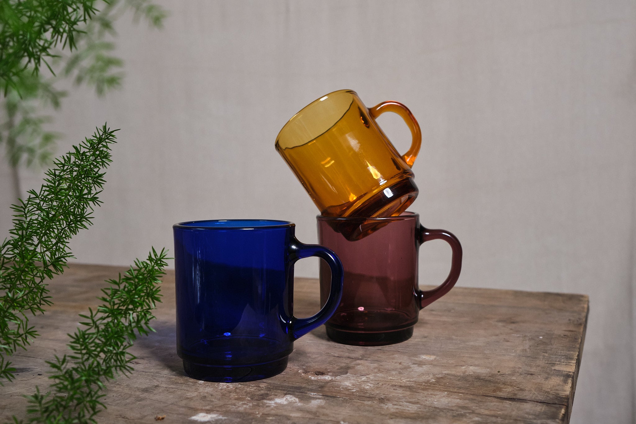 Vibrant Colored Glass Coffee Mug - 12oz Insulated Handle for Hot & Cold Drinks - Perfect for Home, Office, or Gift Giving