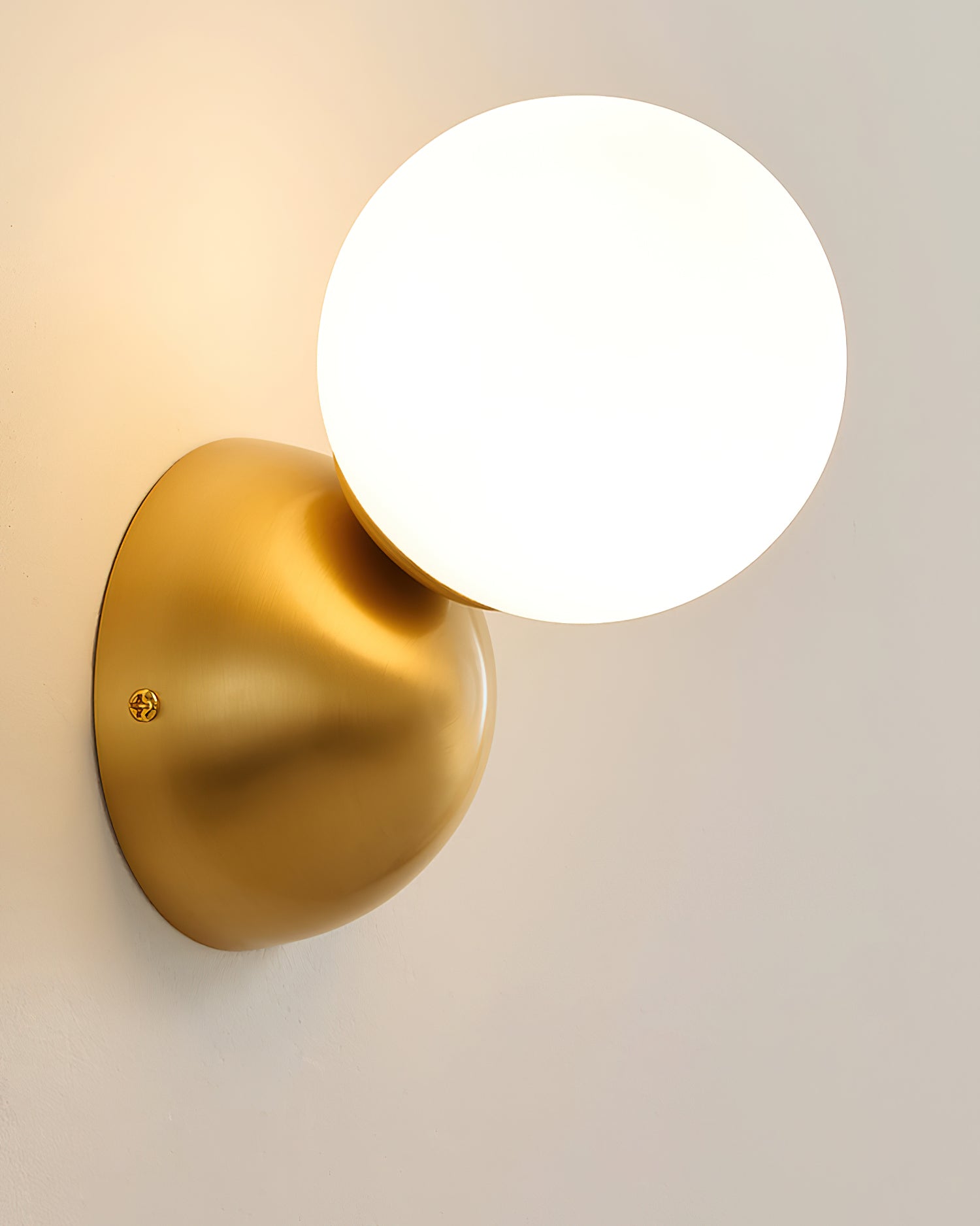 Modern Duris Wall Lamp - Energy Efficient LED Sconce Light Fixture for Bedroom, Living Room & Hallway Decor