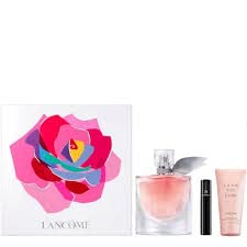 Lancôme La Vie Est Belle Eau de Parfum Gift Set - 50ml Perfume Spray + 50ml Body Lotion + Mascara | Luxury Women's Fragrance Gift Set for Birthday, Anniversary & Special Occasions