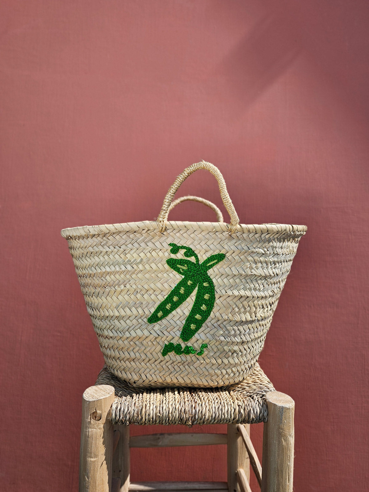 Hand Embroidered Cotton Market Basket with Peas Design - Eco-Friendly Grocery Tote for Farmers Market, Picnics & Beach Trips