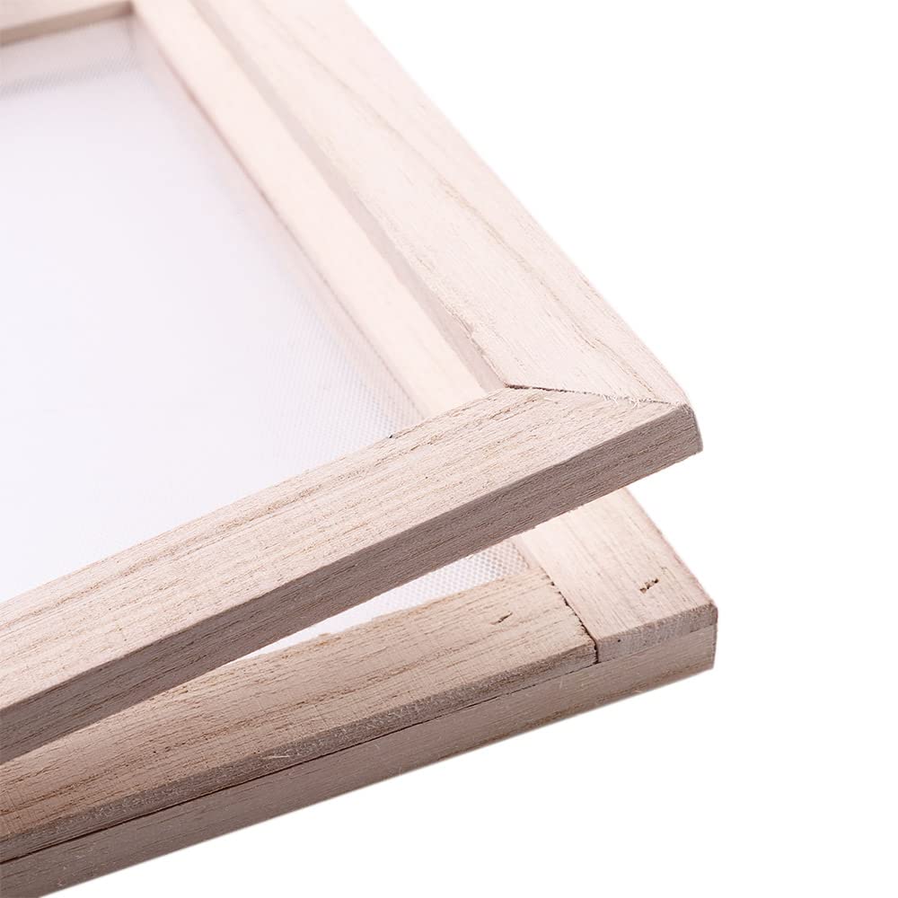 **Handmade Wooden Paper Making Screen - DIY Recycled Paper Craft Kit for Scrapbooking, Card Making & Art Projects (Vintage Style Frame & Mould)**