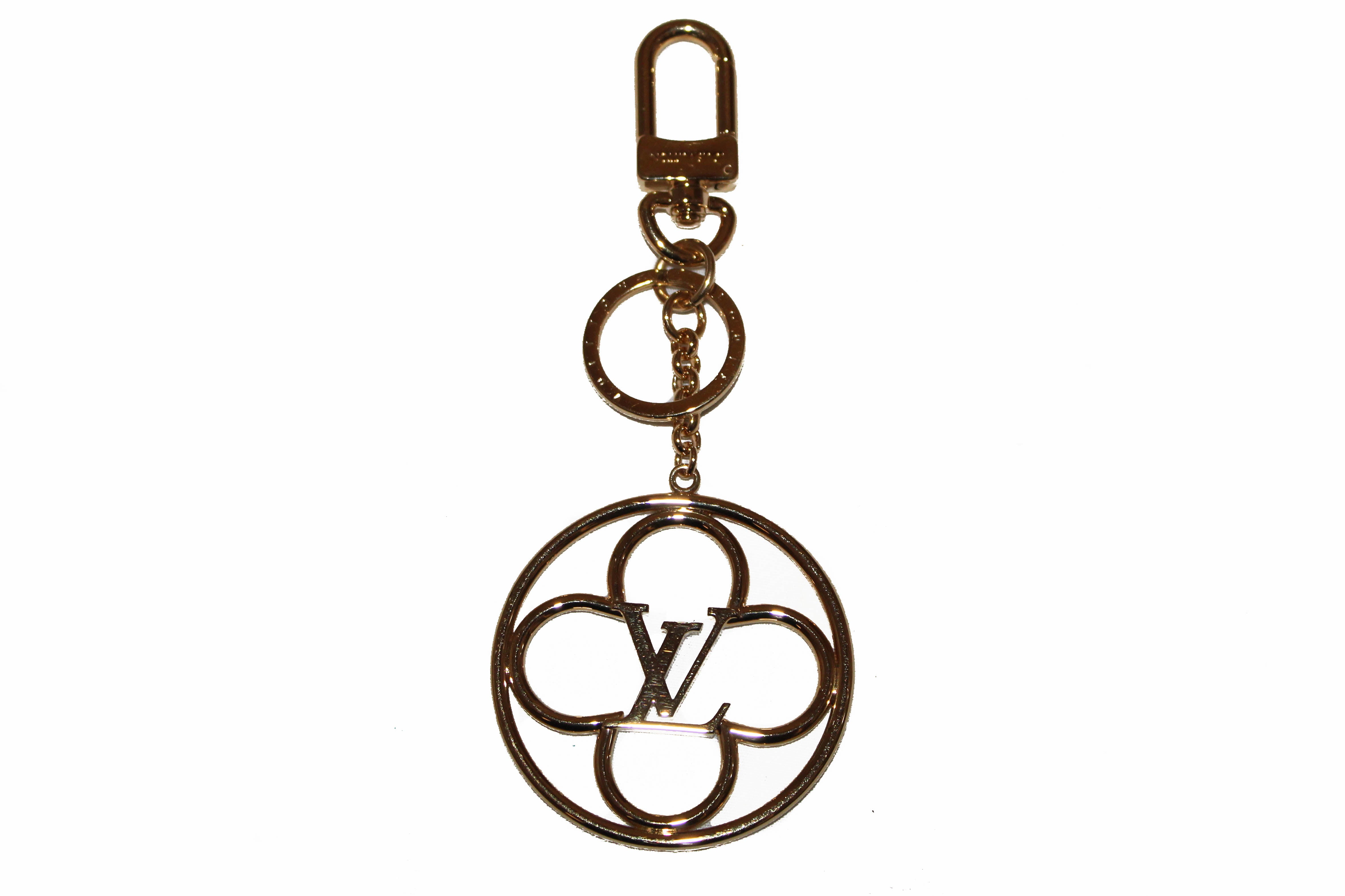 Authentic Louis Vuitton Gold Flower Finesse Bag Charm & Key Holder - Luxury Purse Accessory for Handbags, Wallets & Keys - Perfect for Everyday Use & Gift Giving