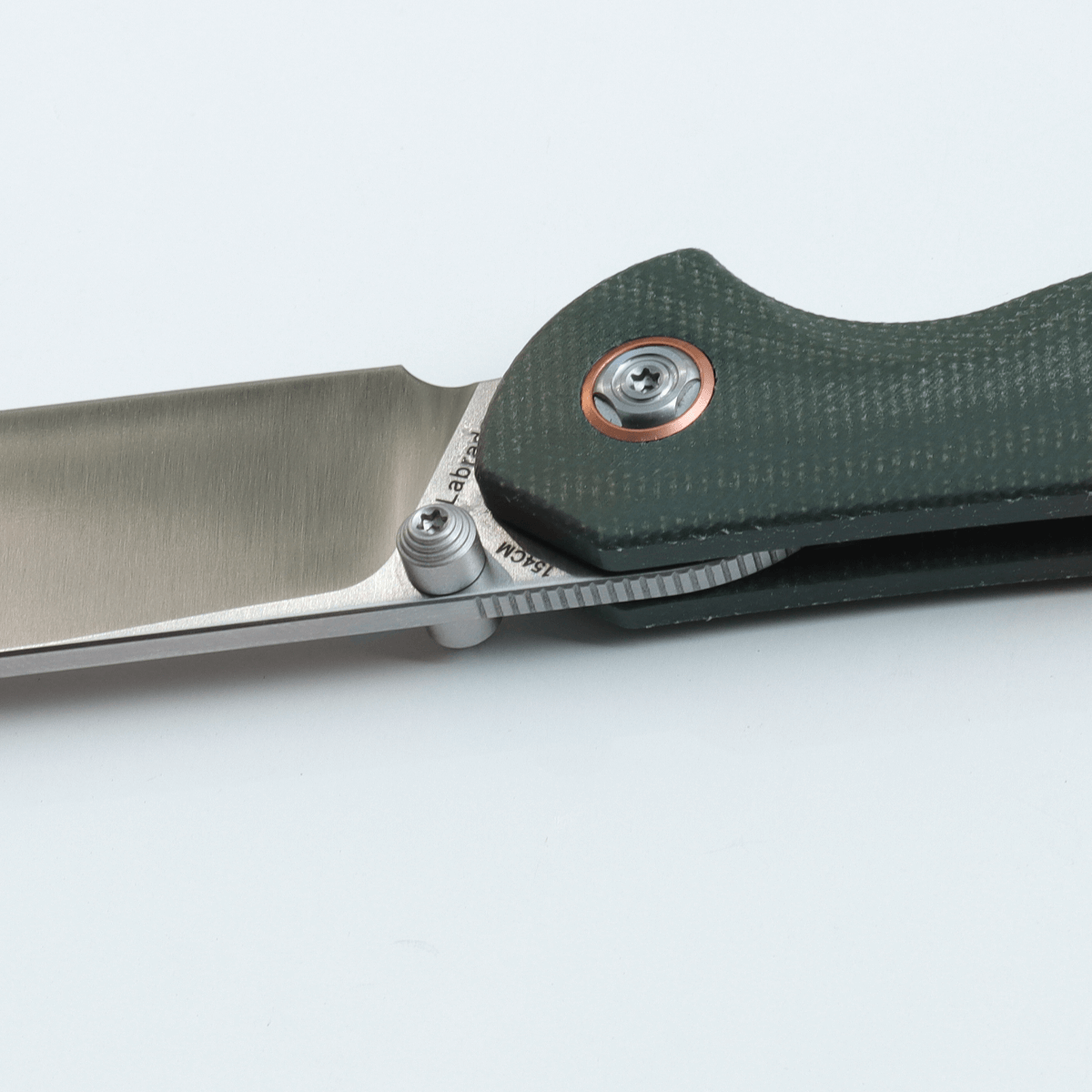 Premium Labrador Liner Lock Knife - 3.74