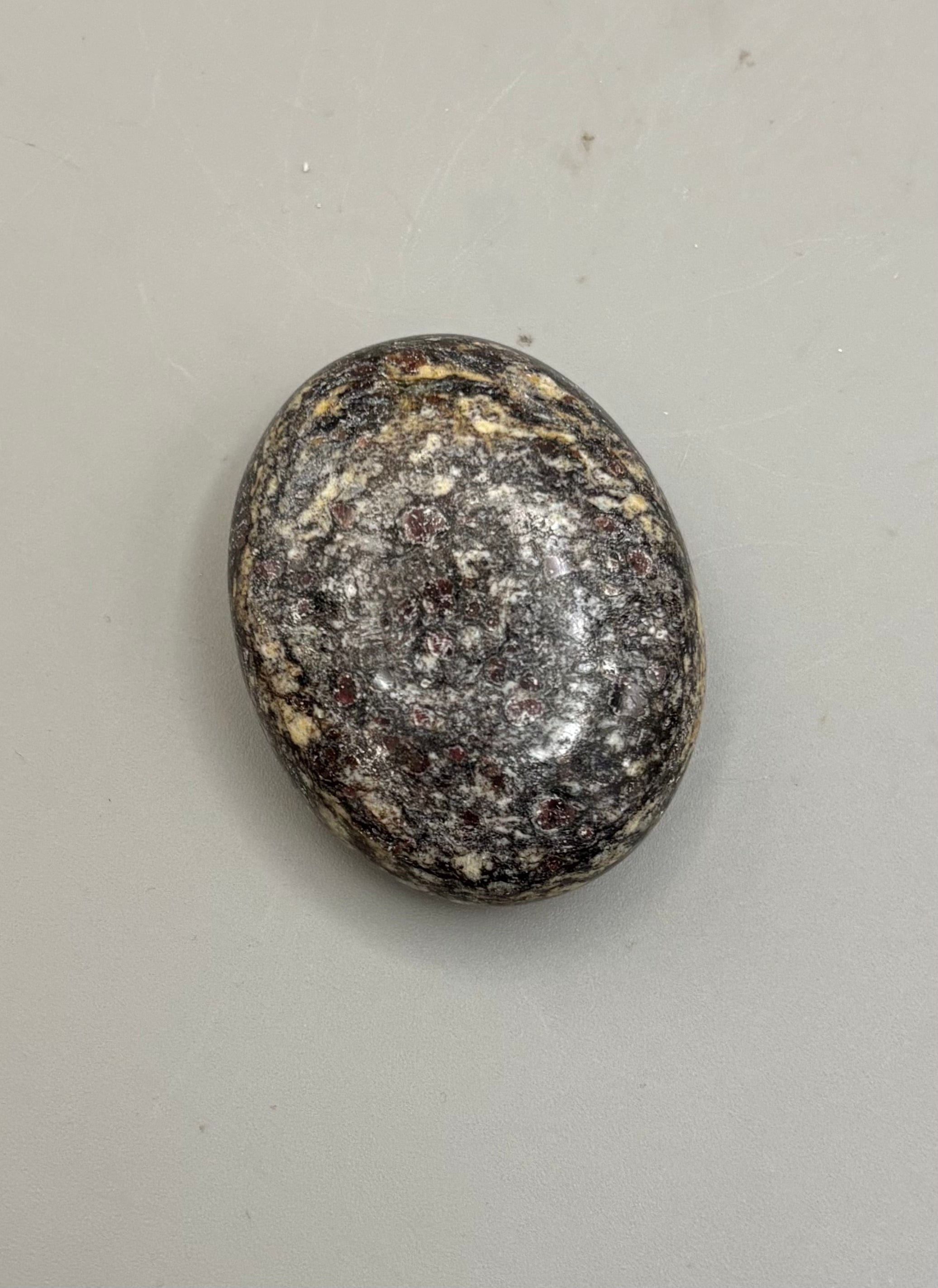 Natural Canadian Staurolite & Garnet Palm Stone - Healing Crystal for Meditation, Stress Relief & Energy Balancing | Perfect for Yoga, Reiki & Spiritual Practices