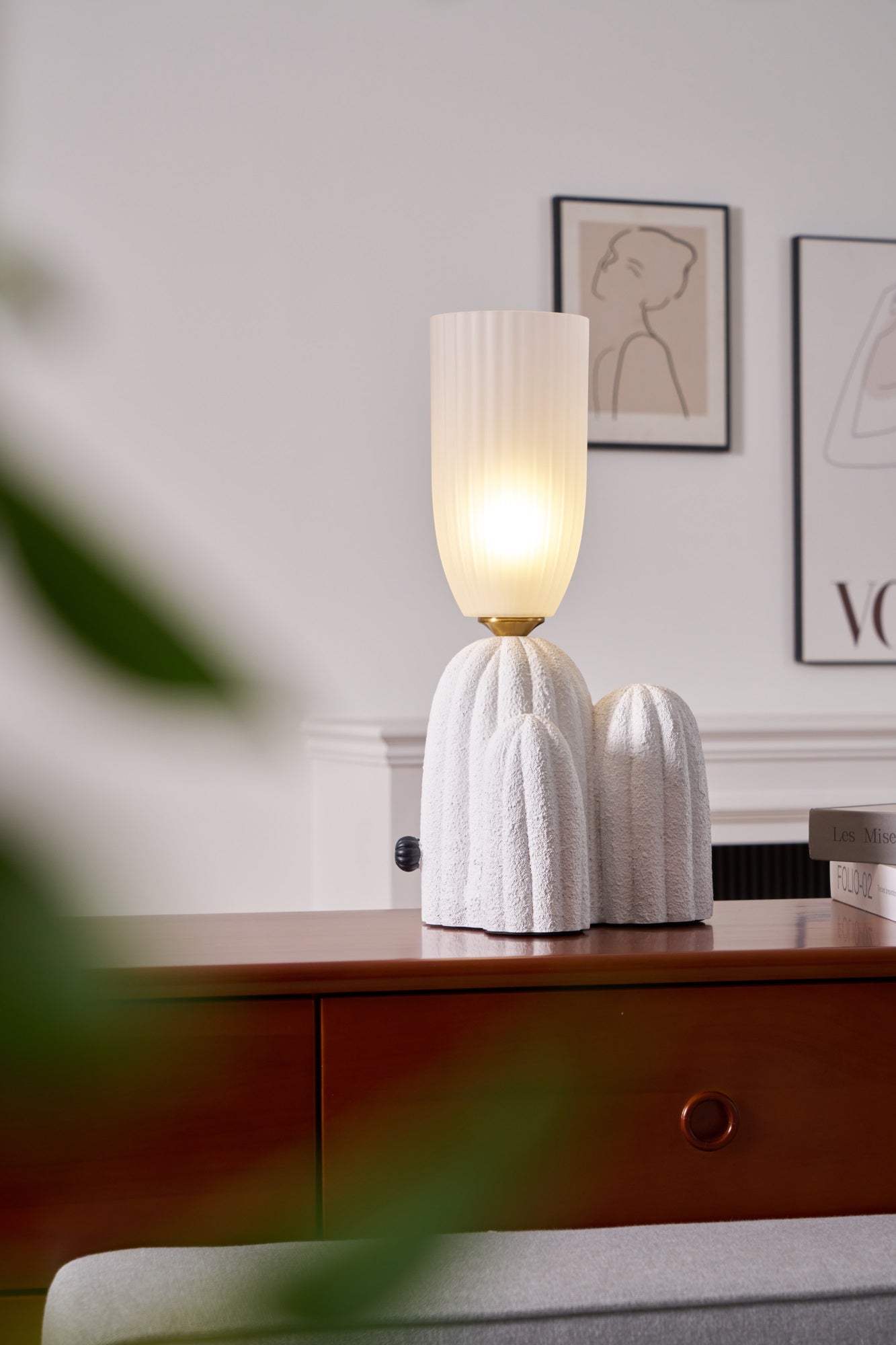 Cactus Night Light - 3D LED Desk Lamp for Bedroom, Nursery, Living Room | Perfect for Kids Room Decor, Relaxation & Ambient Lighting