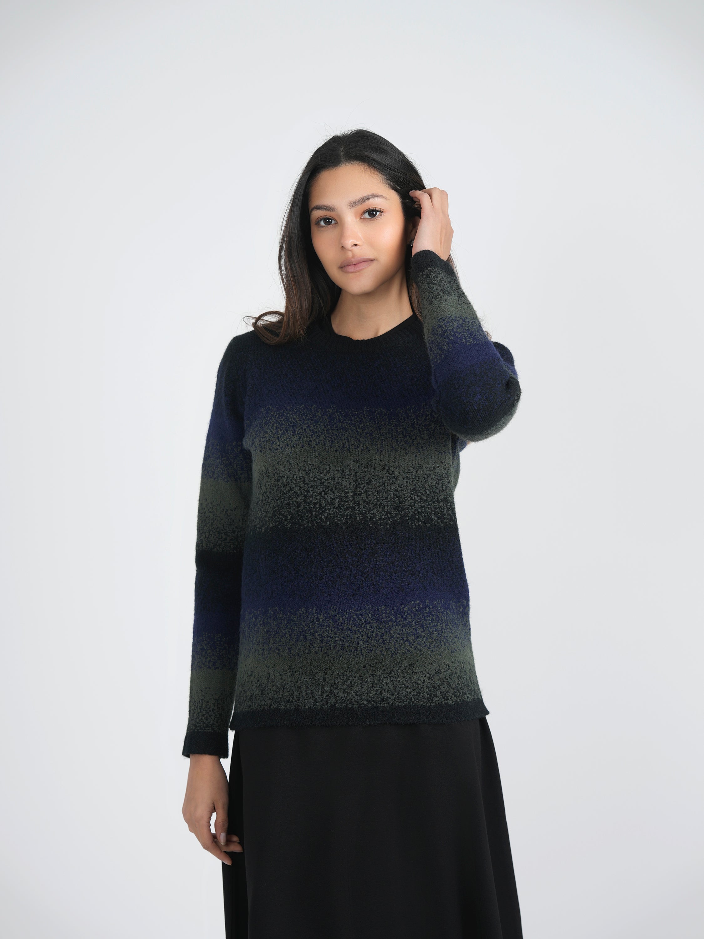 Stylish Dip Dye Sweater for Women - Trendy Ombre Pullover for Casual Outfits & Layering | Perfect for Fall, Winter & Cozy Evenings