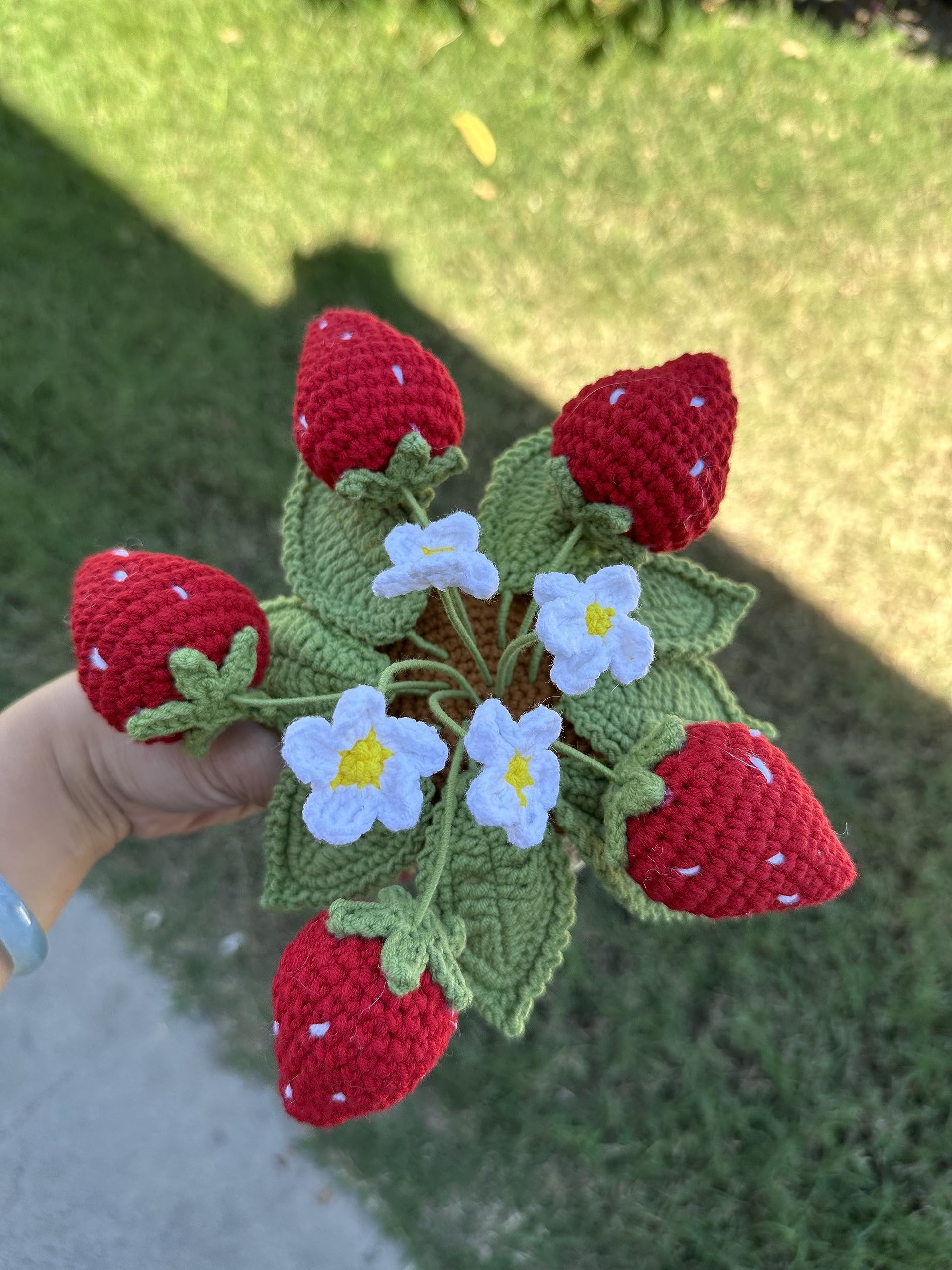 Handmade Crochet Strawberry Plant - Cute Amigurumi Home Decor for Table, Shelf & Nursery | Unique Gift Idea for Plant Lovers & DIY Enthusiasts | Perfect for Living Room, Bedroom & Office Decor