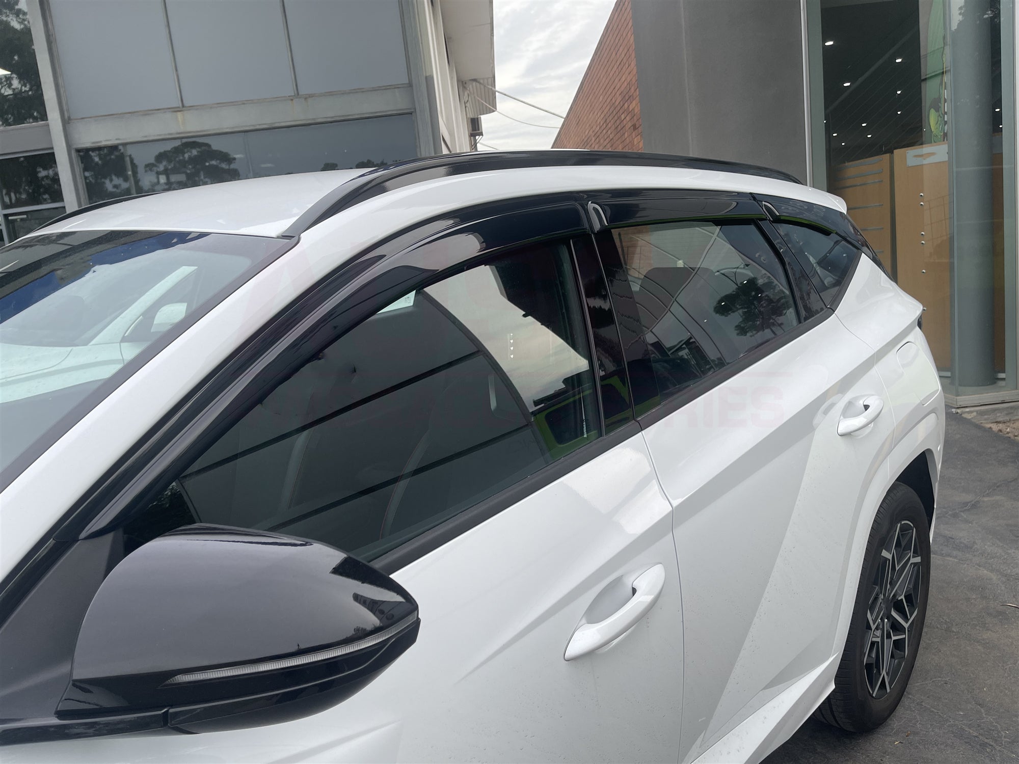 Premium Car Windshield Sun Shade for Hyundai Tucson 2021-2024 - UV Protection & Heat Reduction - Perfect for Parking & Road Trips