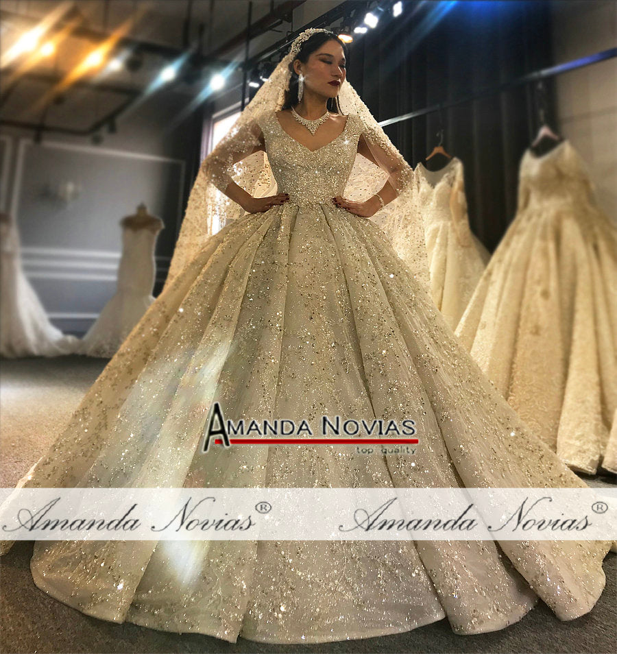 2021 Heavy Beading Luxury Wedding Dress - Elegant Bridal Gown with Intricate Beadwork for Church, Ballroom & Outdoor Weddings