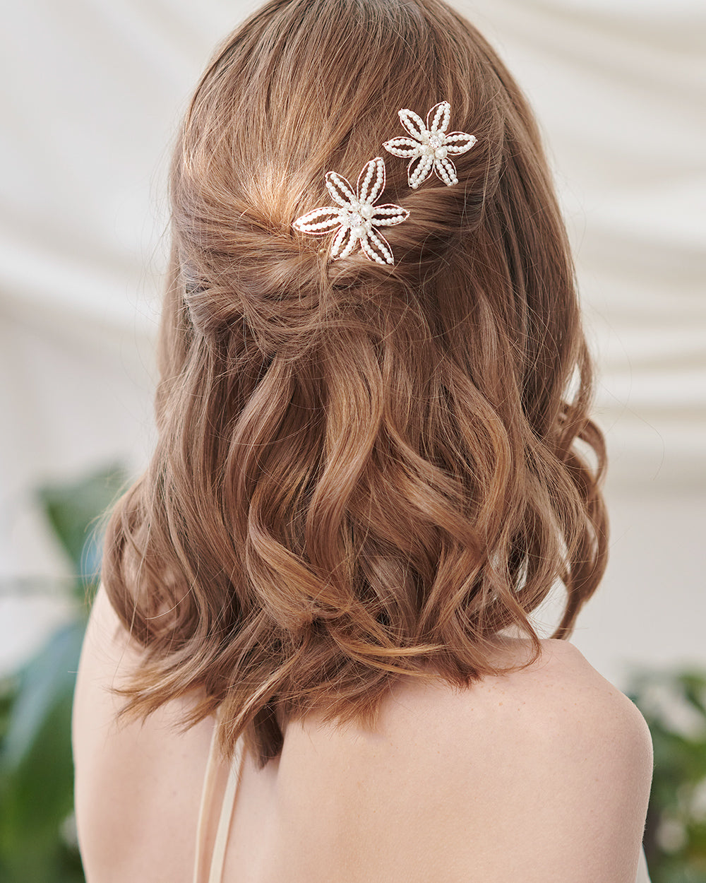 Cosamia Pearl Hair Pins Set of 2 - Elegant Hair Accessories for Women, Bridal Hair Clips, Wedding Hair Jewelry, Prom & Party Hairpins